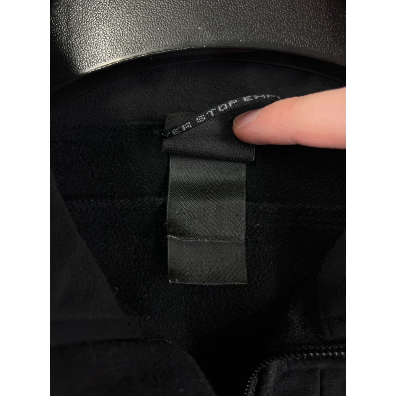 The North Face The North Face Jacket Women S Black Apex Mock Neck Full Zip Poly Blend Athletic Size S / US 4 / IT 40 - 4 Thumbnail