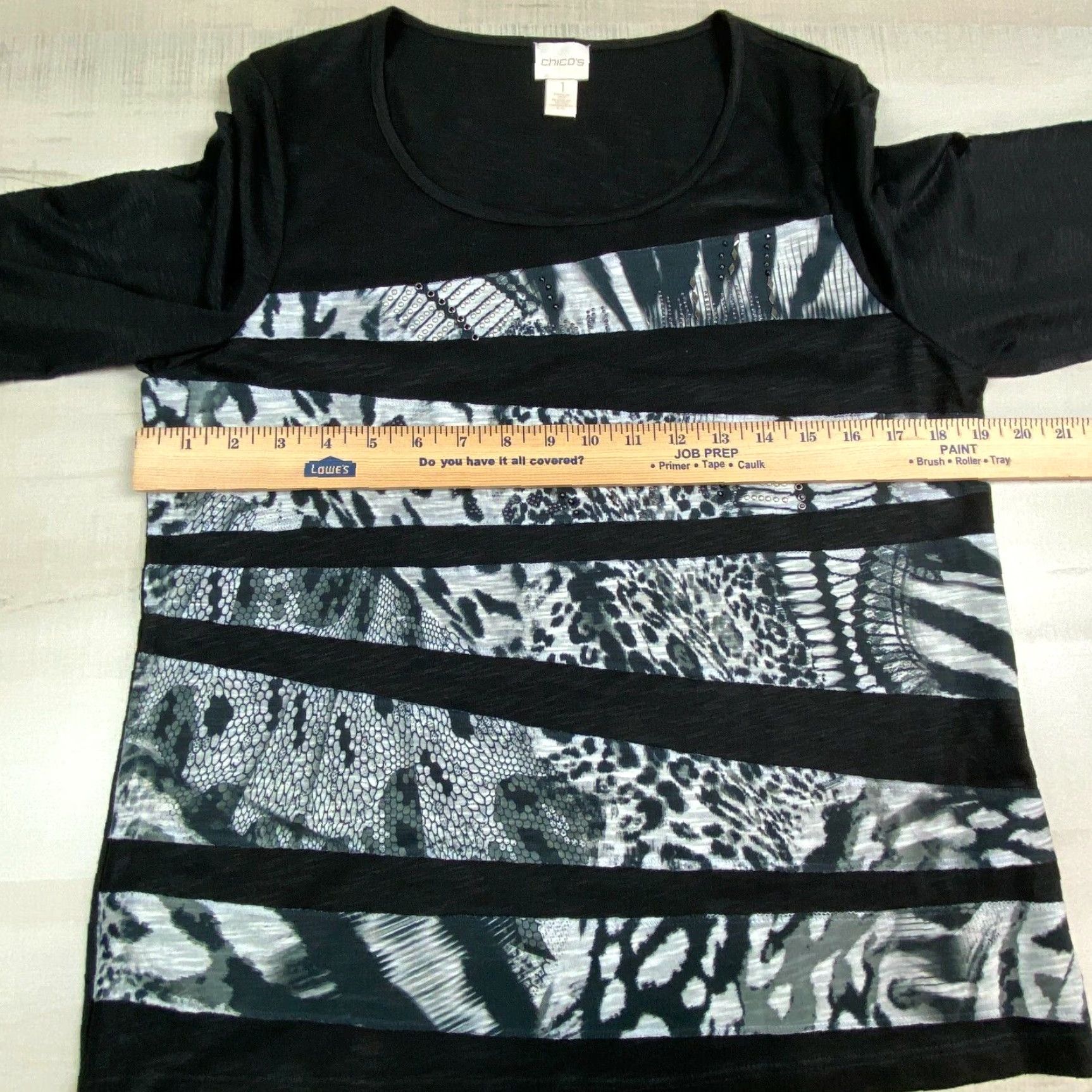 Vintage Chico's Women's Small Black Snakeskin Print 3/4 Sleeve Animal Print T-Shirt Size S / US 4 / IT 40 - 7 Thumbnail