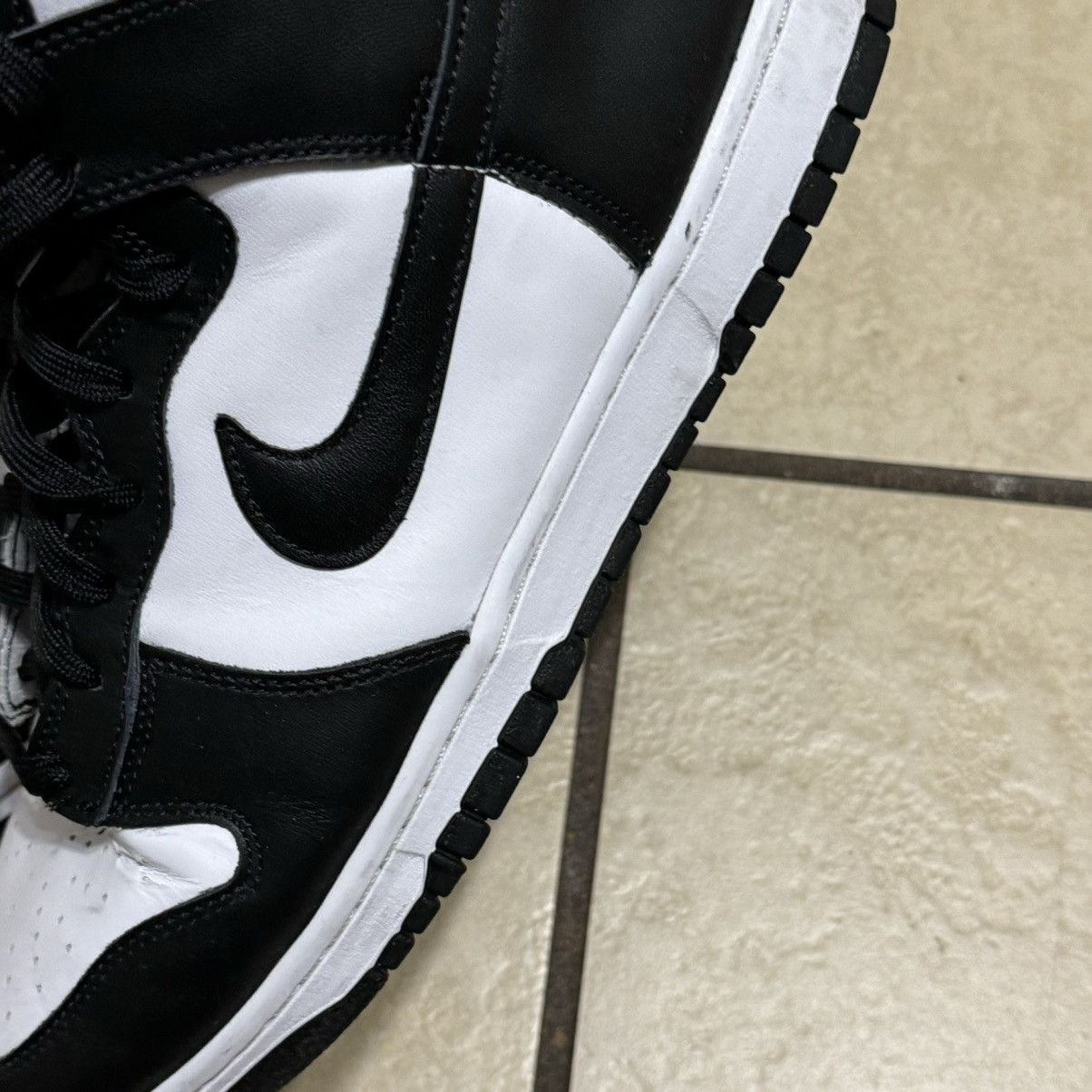 Nike Nike Dunk High Panda Colorway Size US 11 / EU 44 - 9 Thumbnail