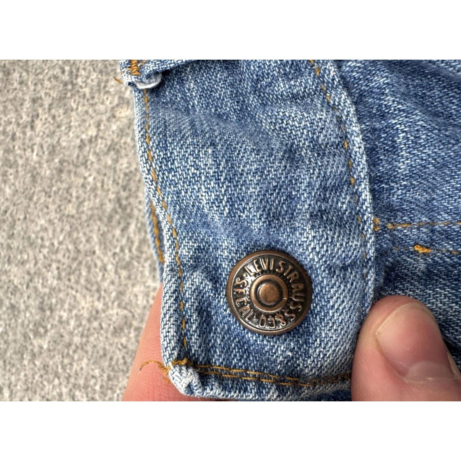 Vintage VINTAGE Levi’s Denim Jeans Big E Orange Tab 60s 70s 26x29 Made in USA Mens Rockabilly Casual Regular Blue 1970s Size US 26 / EU 42 - 7 Thumbnail