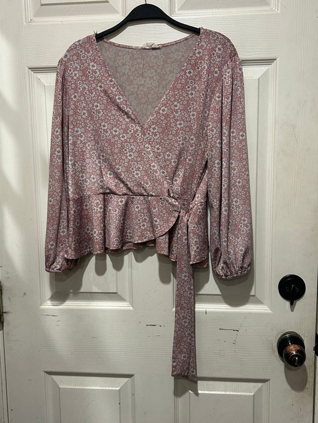 Other Women's Meraki Pink & White Floral Wrap Blouse XL Size XL / US 12-14 / IT 48-50 - 1 Thumbnail