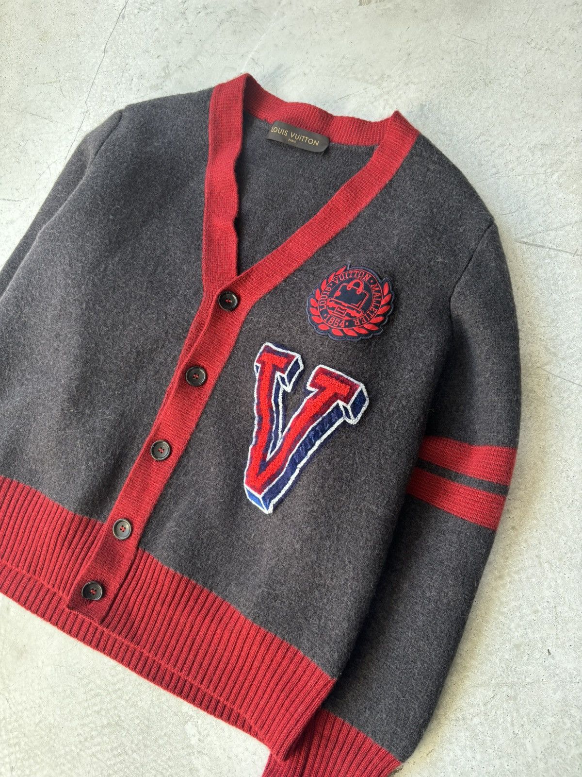 Fragment Design × Louis Vuitton Louis Vuitton x Fragment AW2017 heavy wool cardigan Size US M / EU 48-50 / 2 - 6 Thumbnail