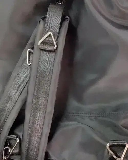 Other Black y2k 2 way backpack shoulder bag Size ONE SIZE - 3 Thumbnail