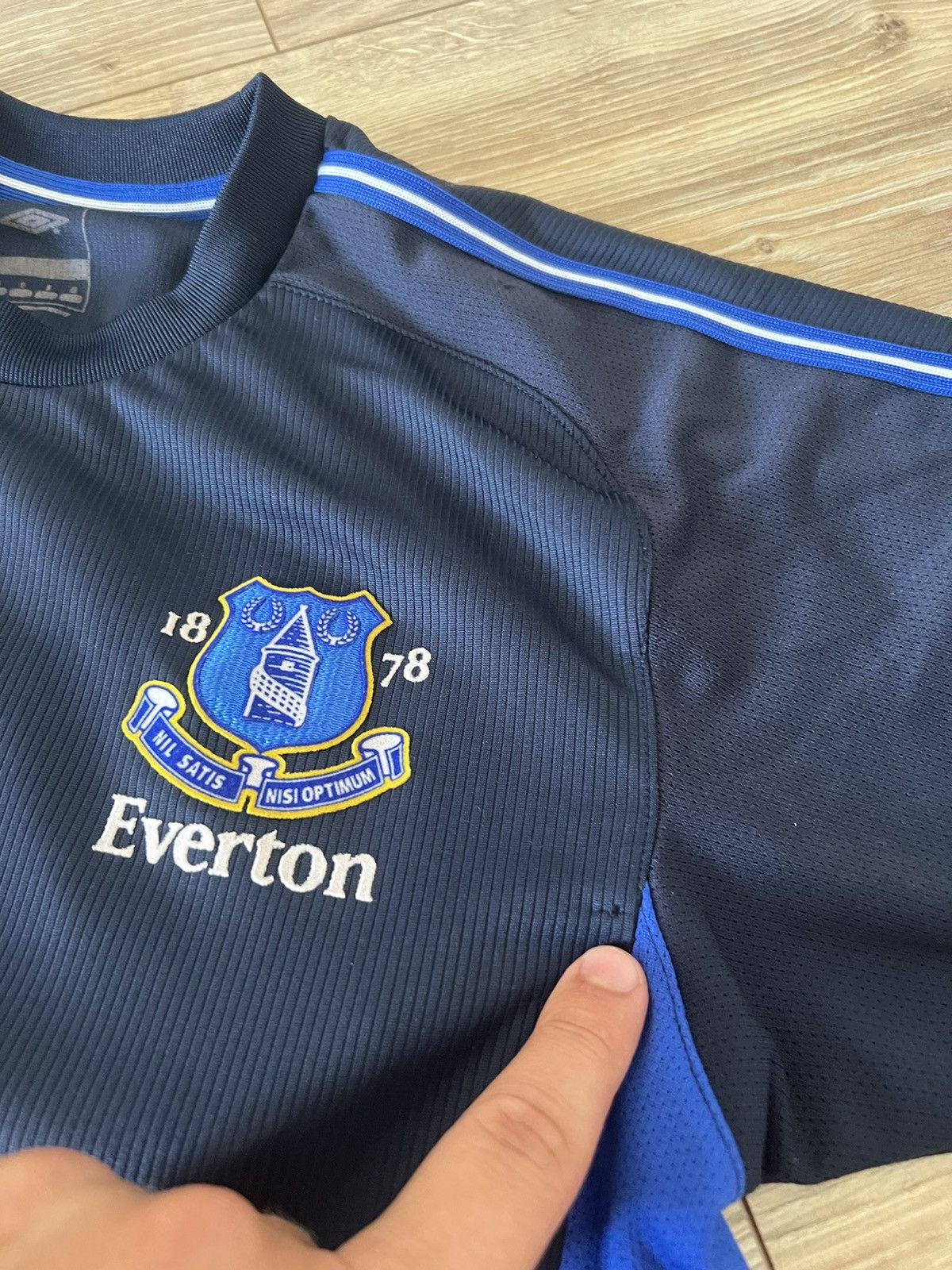 Vintage Soccer Jersey Umbro Everton 00s Vintage Training Size US S / EU 44-46 / 1 - 10 Thumbnail