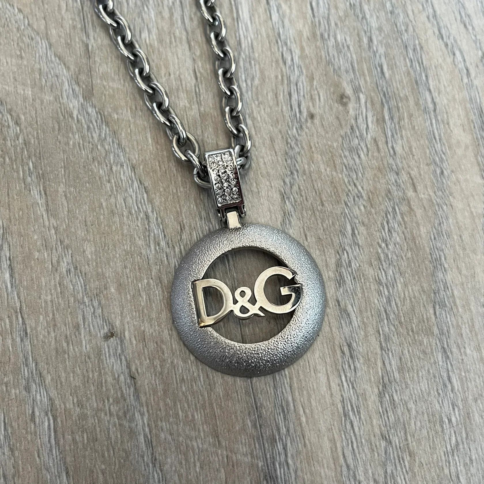 Dolce & Gabbana Dolce & Gabbana 2000's Round D&G Logo Necklace Size ONE SIZE - 3 Thumbnail
