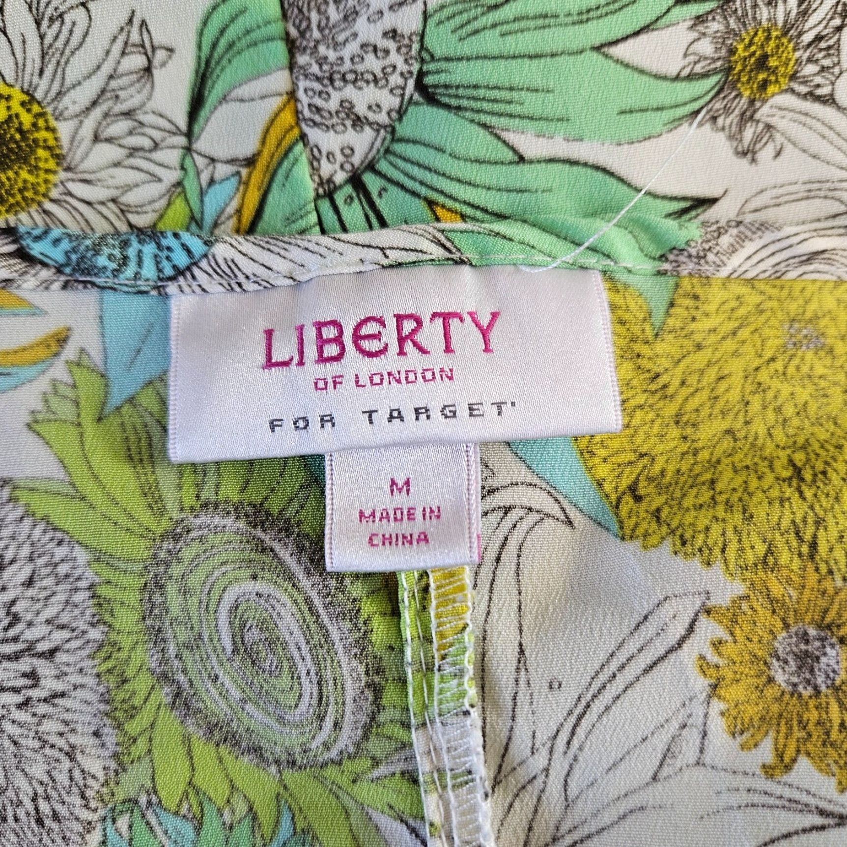 Vintage Liberty of London for Target Womens Top Sz Medium Yellow Green Floral 3/4 Sleeve Blouse Shirt Womens M Yellow Floral 3/4 Sleeve Size M / US 6-8 / IT 42-44 - 5 Thumbnail