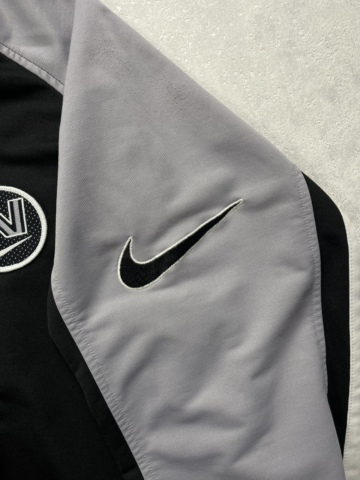 Nike × Vintage 90’s NIKE MULTILOGO RETRO SWOOSH Y2K RARE TRACK JACKET Size US L / EU 52-54 / 3 - 3 Thumbnail