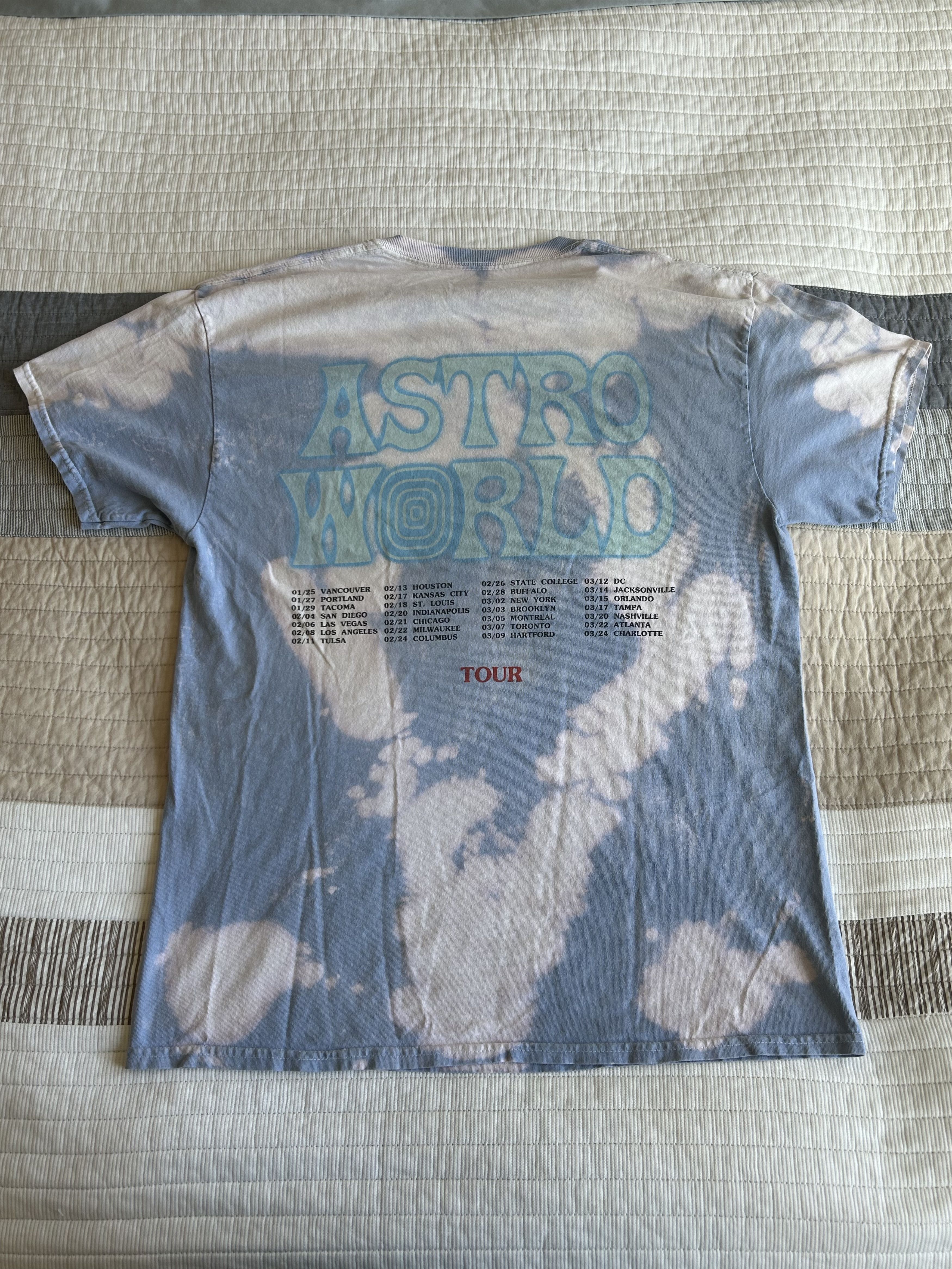 Travis Scott Travis Scott Astroworld Tour Astronaut Tie-Dye Tee Size US M / EU 48-50 / 2 - 5 Thumbnail