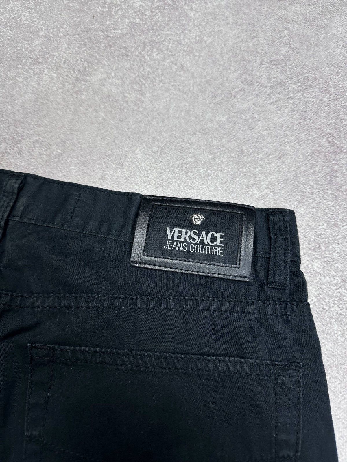 Versace Vintage Versace Medusa Black Baggy Jeans 34 Size US 34 / EU 50 - 4 Thumbnail