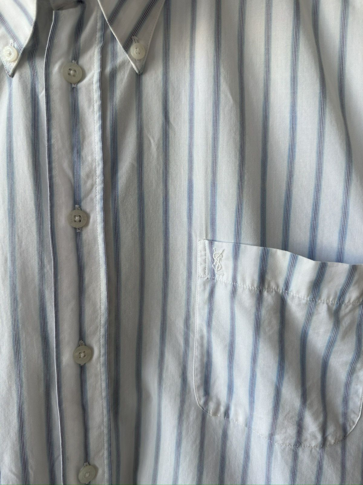 Yves Saint Laurent Yves Saint Laurent button shirt Size US XL / EU 56 / 4 - 5 Thumbnail