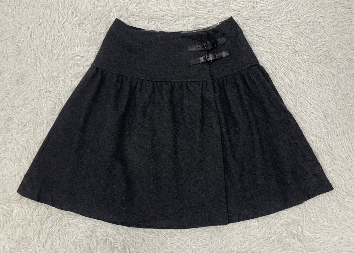 Burberry Burberry London Blue Label Wool Skirt Size 26" / US 2 / IT 38 - 1 Thumbnail