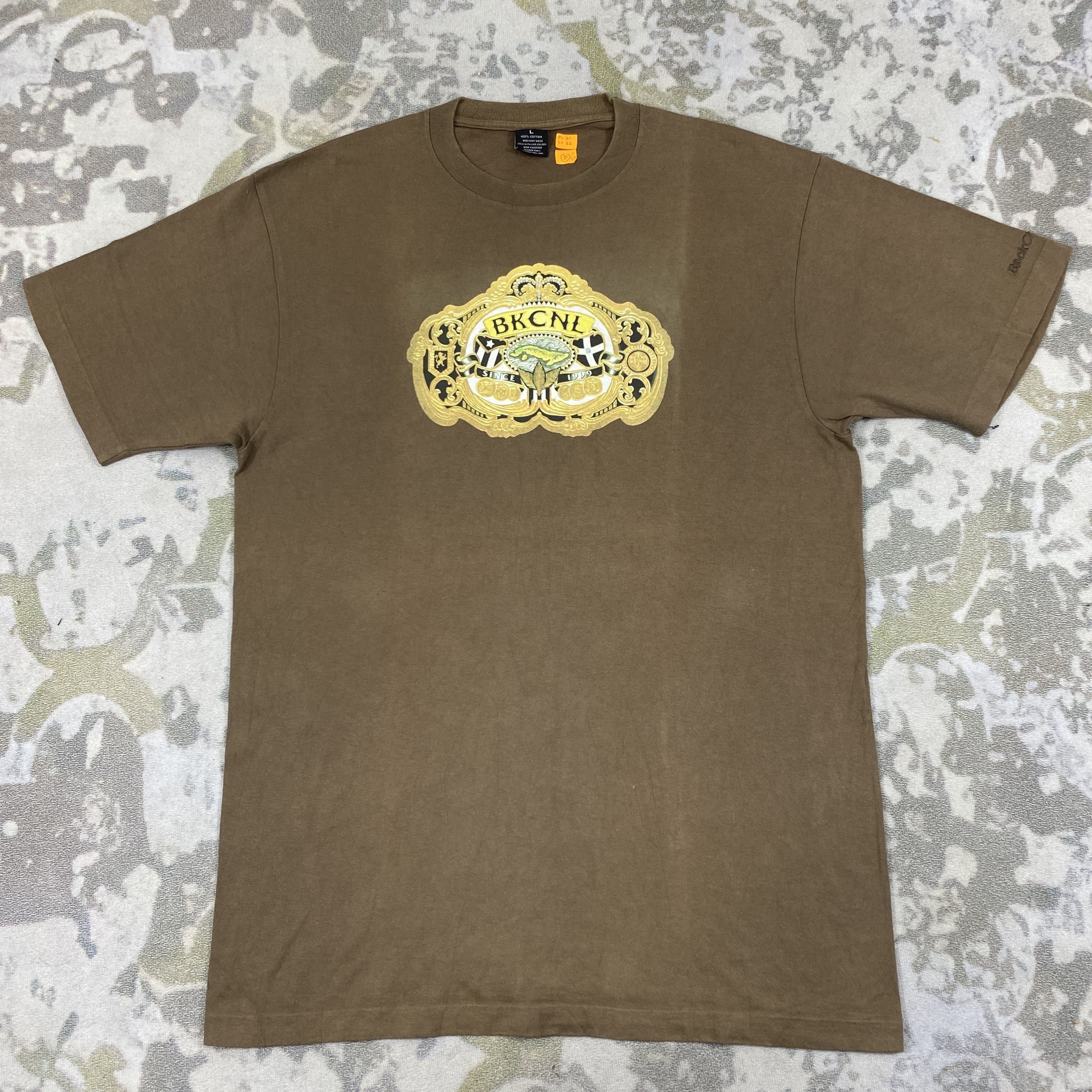 Japanese Brand Vintage Back Channel Logo Large Tshirt -D052 Size US L / EU 52-54 / 3 - 1 Thumbnail