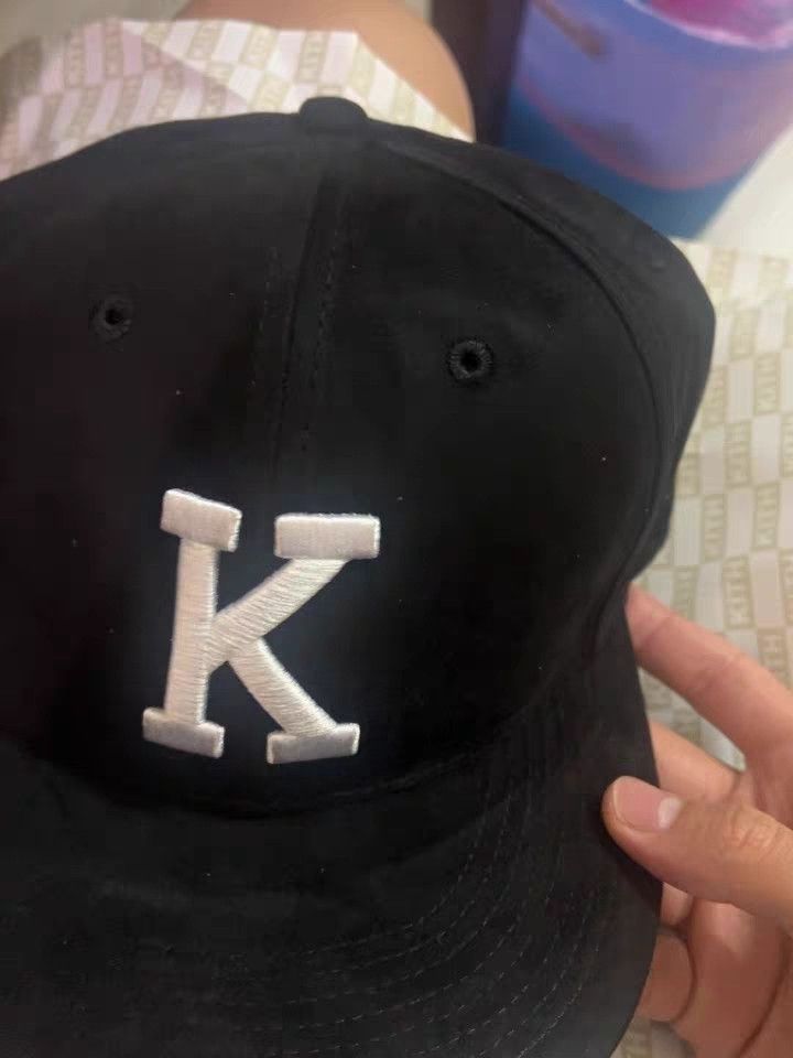Kith × New Era KITH X NEW ERA FITTED CAP SIZE 7 3/8 Size ONE SIZE - 9 Thumbnail