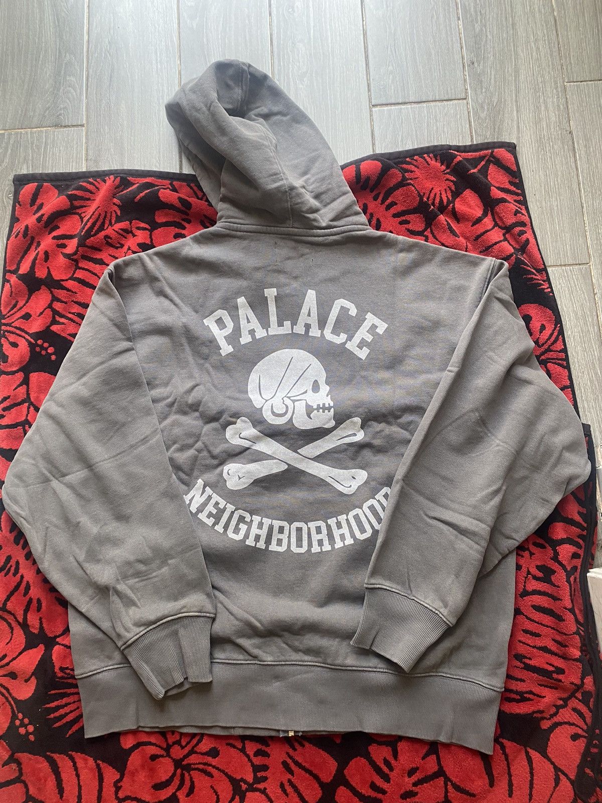 Palace Neighborhood Skull Zip Up Hood Charcoal Large