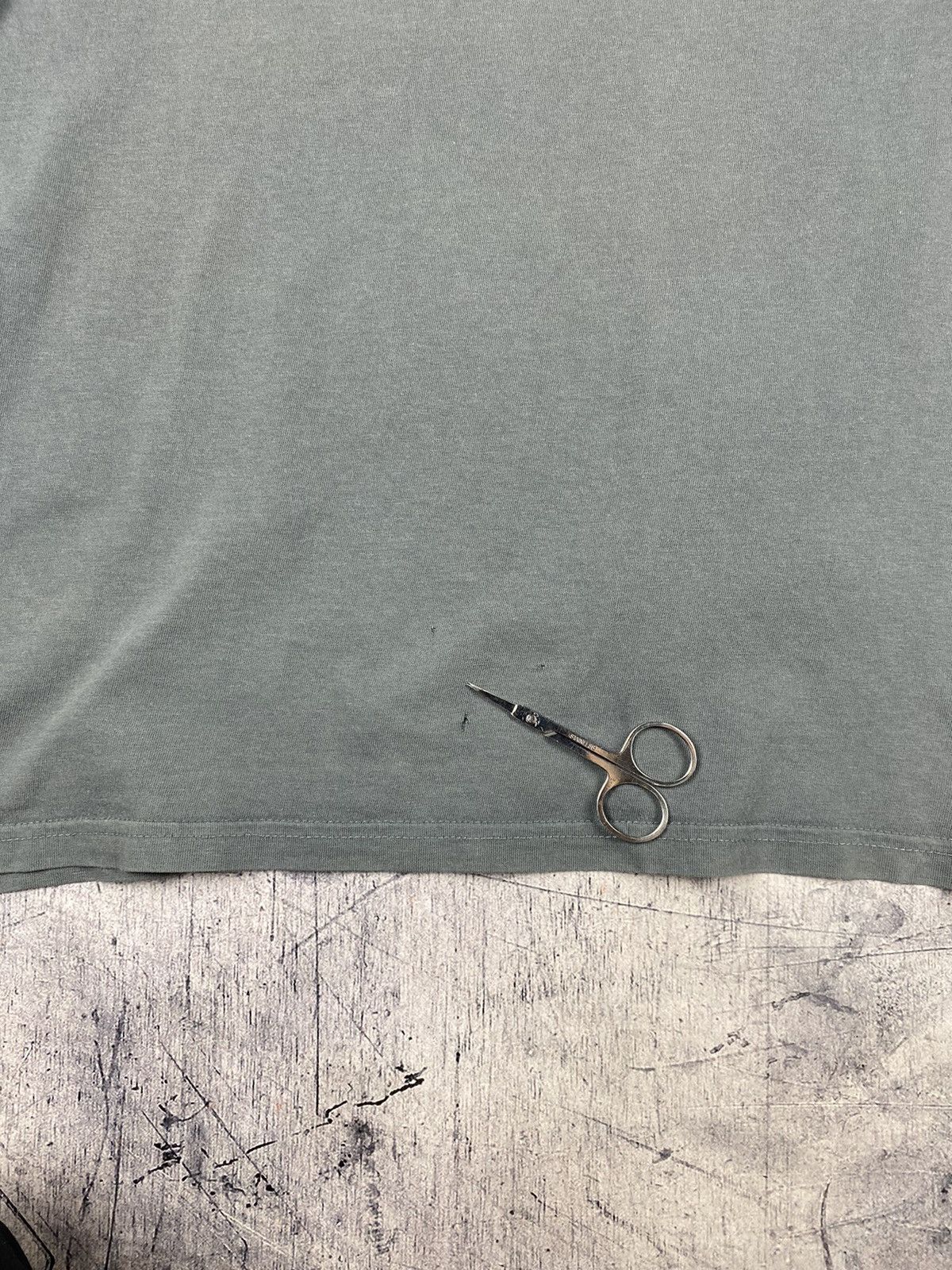Carhartt Vintage Carhartt Drums Tee T Shirt Size US S / EU 44-46 / 1 - 9 Thumbnail