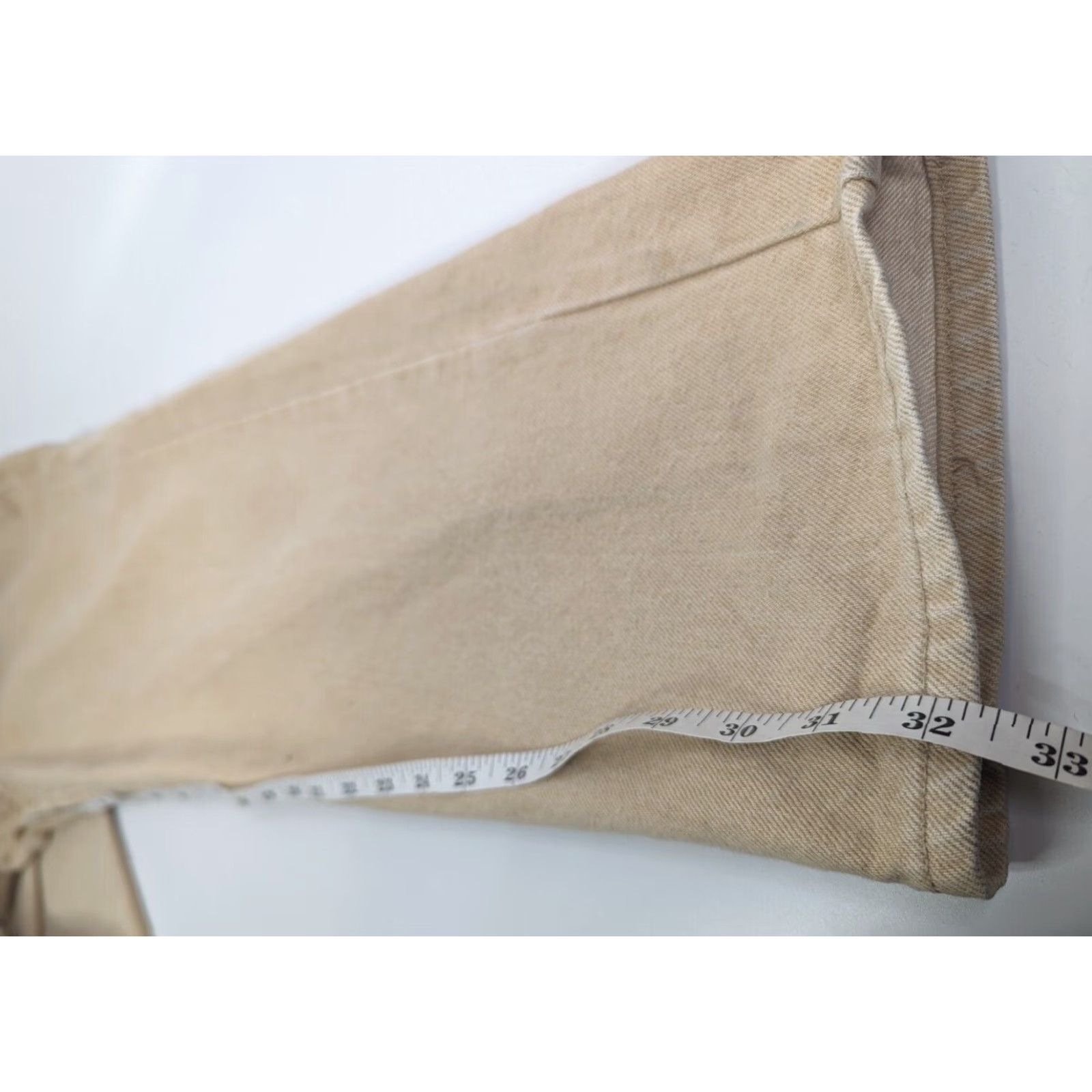 Levi's VINTAGE Levi's 550 Orange Tab Relaxed Fit Beige Denim Jeans 38x32 (Actual 36x32) Mens Jeans Beige Cotton Denim 550 Classic 90s Style Package?? Size US 36 / EU 52 - 7 Thumbnail