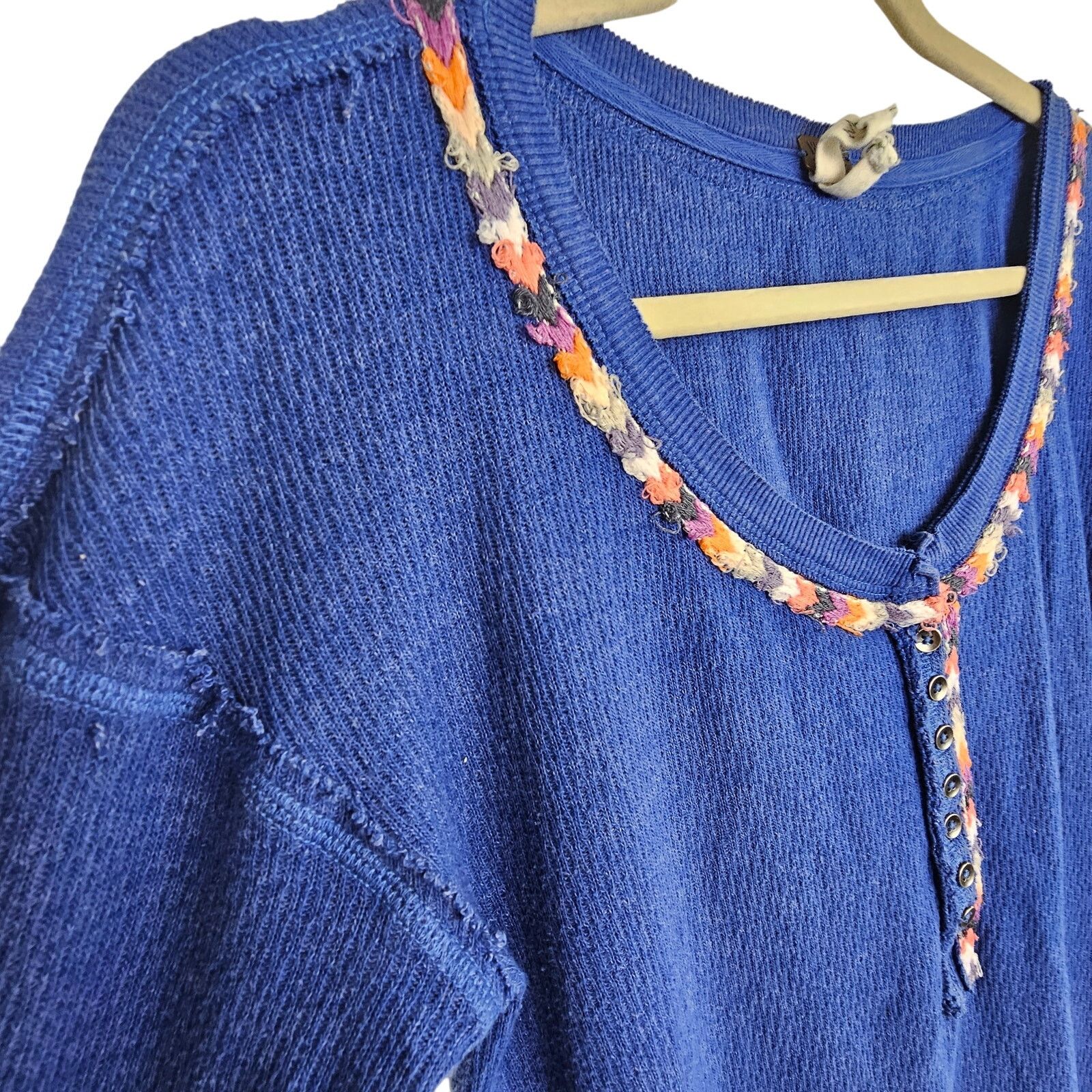 Free People Free People Rainbow Thermal Tee Blue Henley Embroiderd Boho Size M / US 6-8 / IT 42-44 - 6 Thumbnail