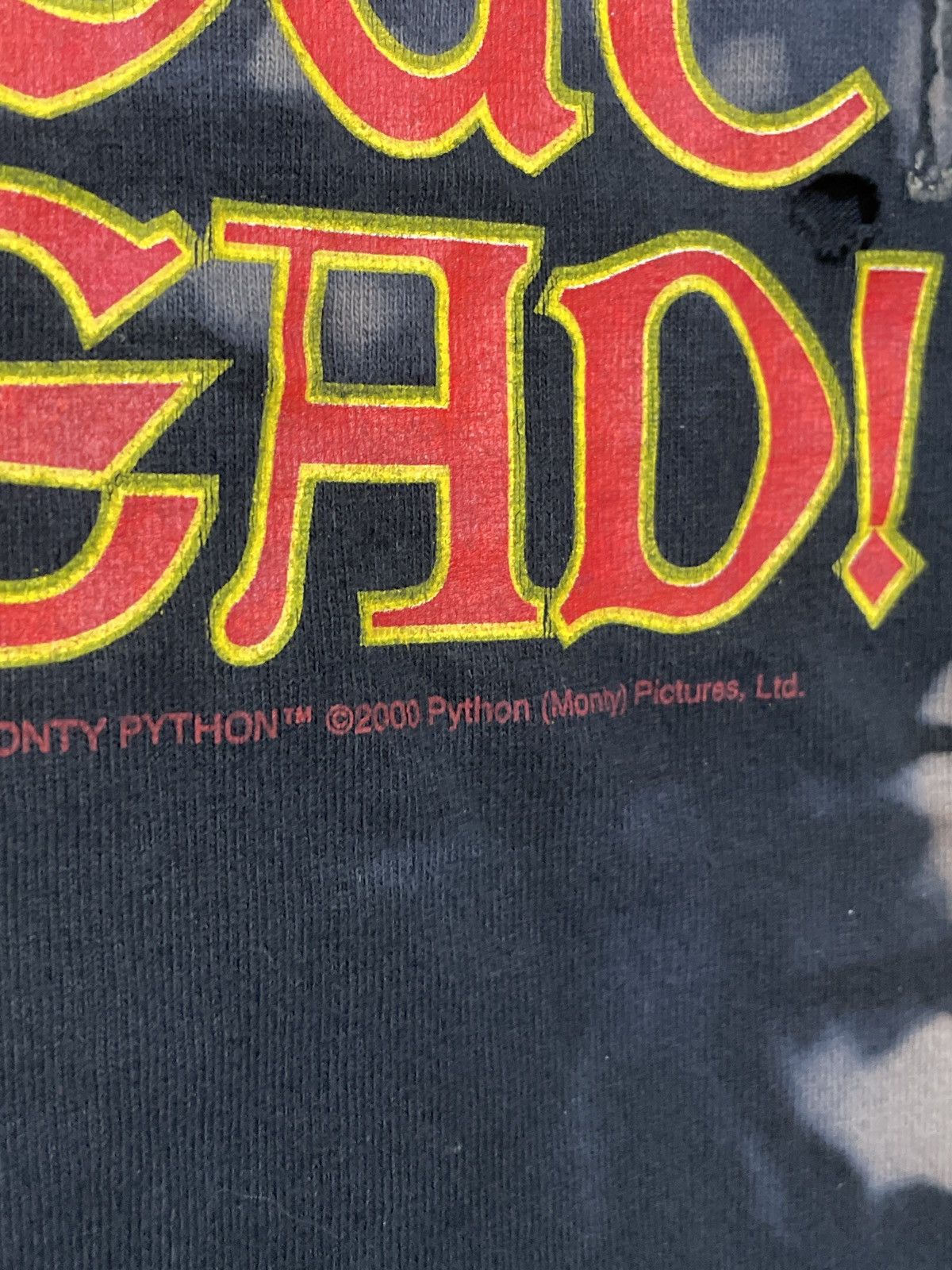 Vintage 2000 MONTY PYTHON BRING OUT YOUR DEAD Size US XL / EU 56 / 4 - 6 Thumbnail