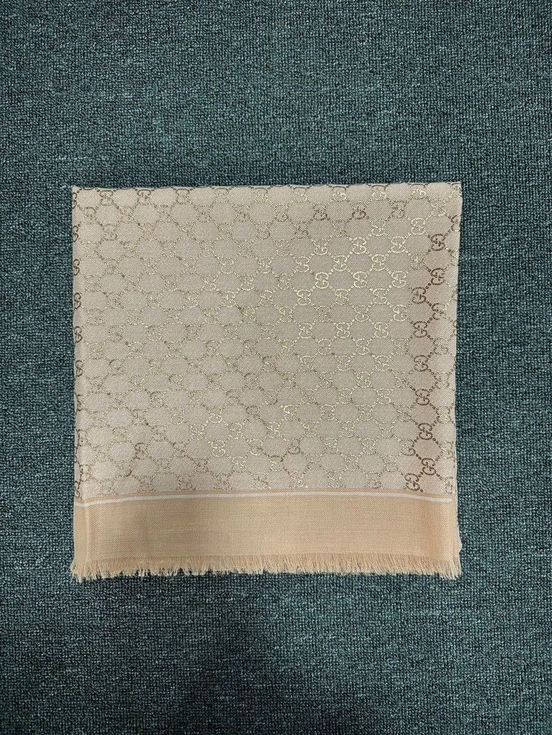 Gucci Gucci New gold thread logo silk scarf 2502-Nextarrow Size ONE SIZE - 1 Thumbnail