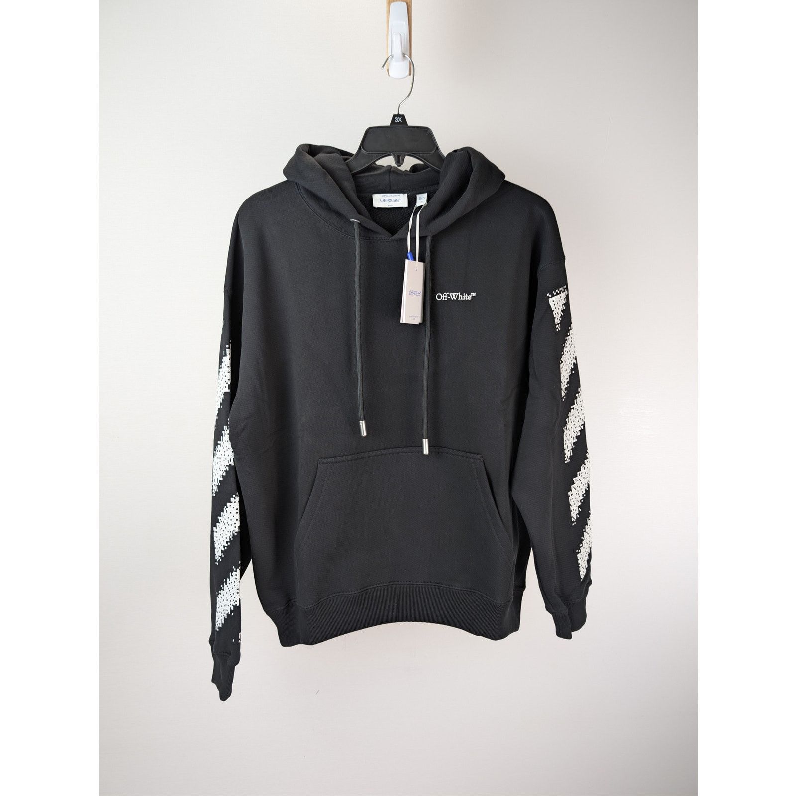 Off-White o1rshd1 Pixel Diag Skate Hoodie in Black/White Size US XL / EU 56 / 4 - 1 Thumbnail