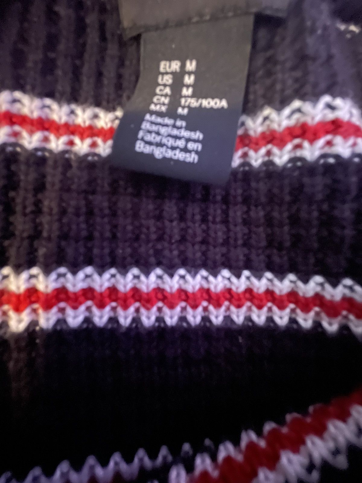 Other Black and Red Knitted Sweater Size M / US 6-8 / IT 42-44 - 3 Thumbnail