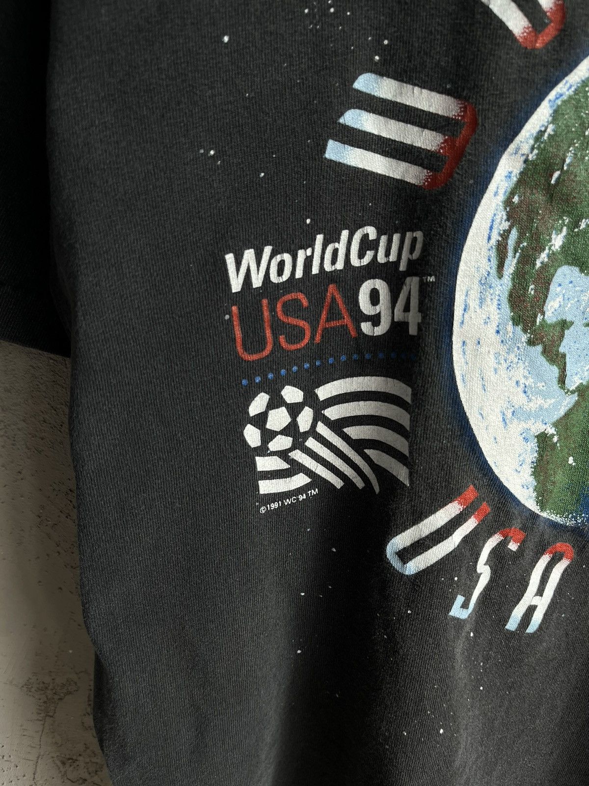 Vintage Vintage 1994 World Cup USA Football Soccer Logo T Shirt Size US M / EU 48-50 / 2 - 4 Thumbnail
