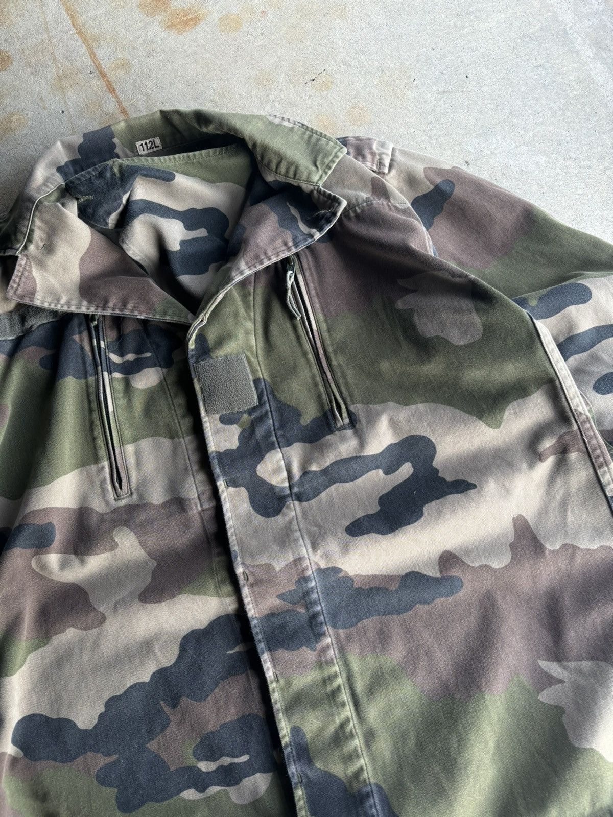 Vintage Crazy 90s Woodland Camo Balaclava Button Up Military Jacket Size US L / EU 52-54 / 3 - 3 Thumbnail