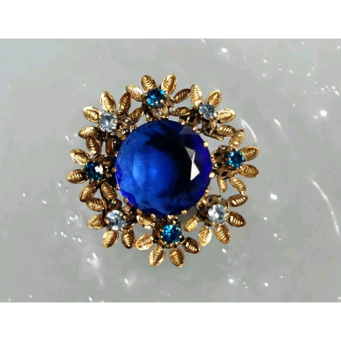 Vintage Vintage Austrian Brooch Crystal Ornate Gold Tone Blue Glass Size ONE SIZE - 3 Thumbnail
