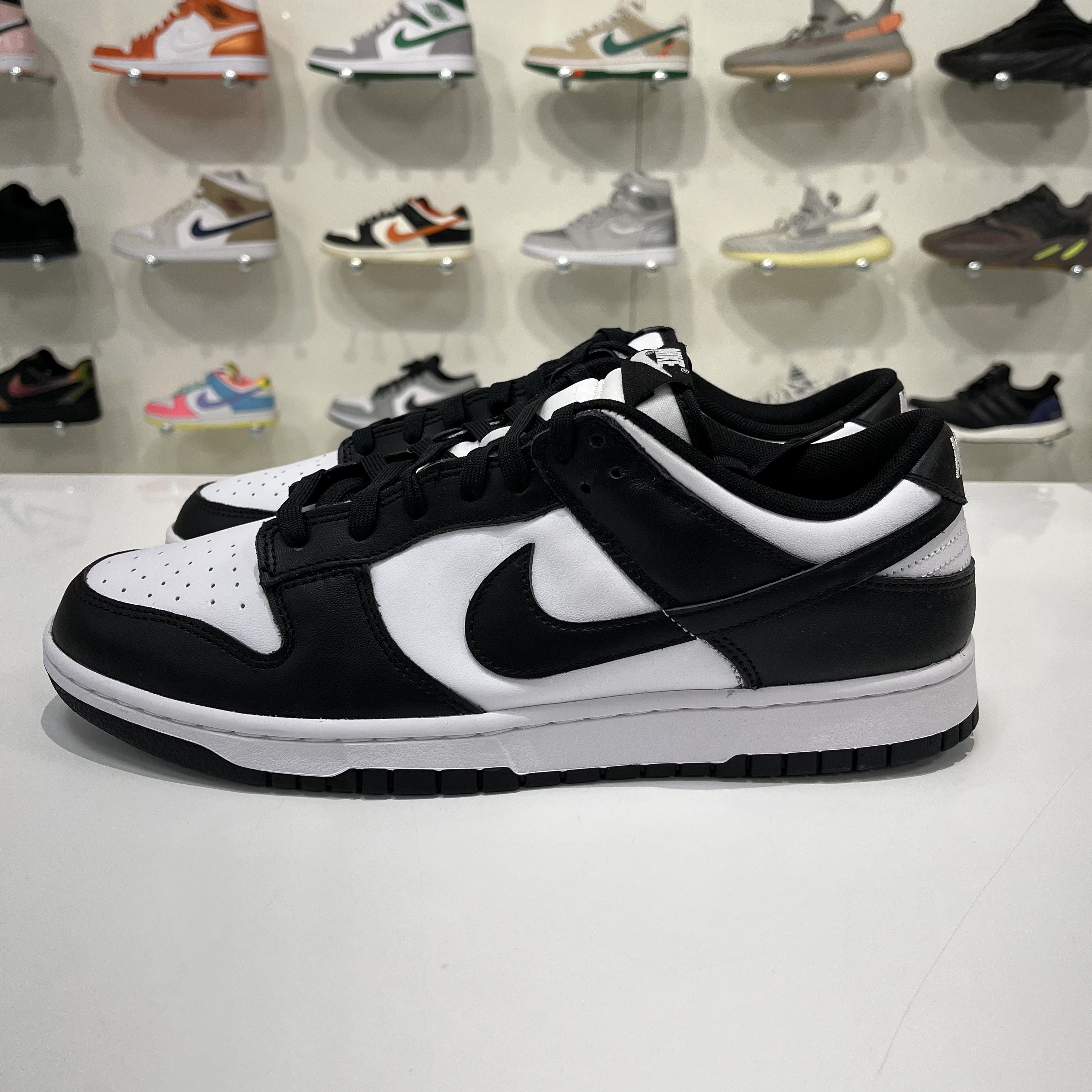Nike Nike Dunk Low Retro White Black 2021 Size US 12.5 / EU 45-46 - 2 Thumbnail