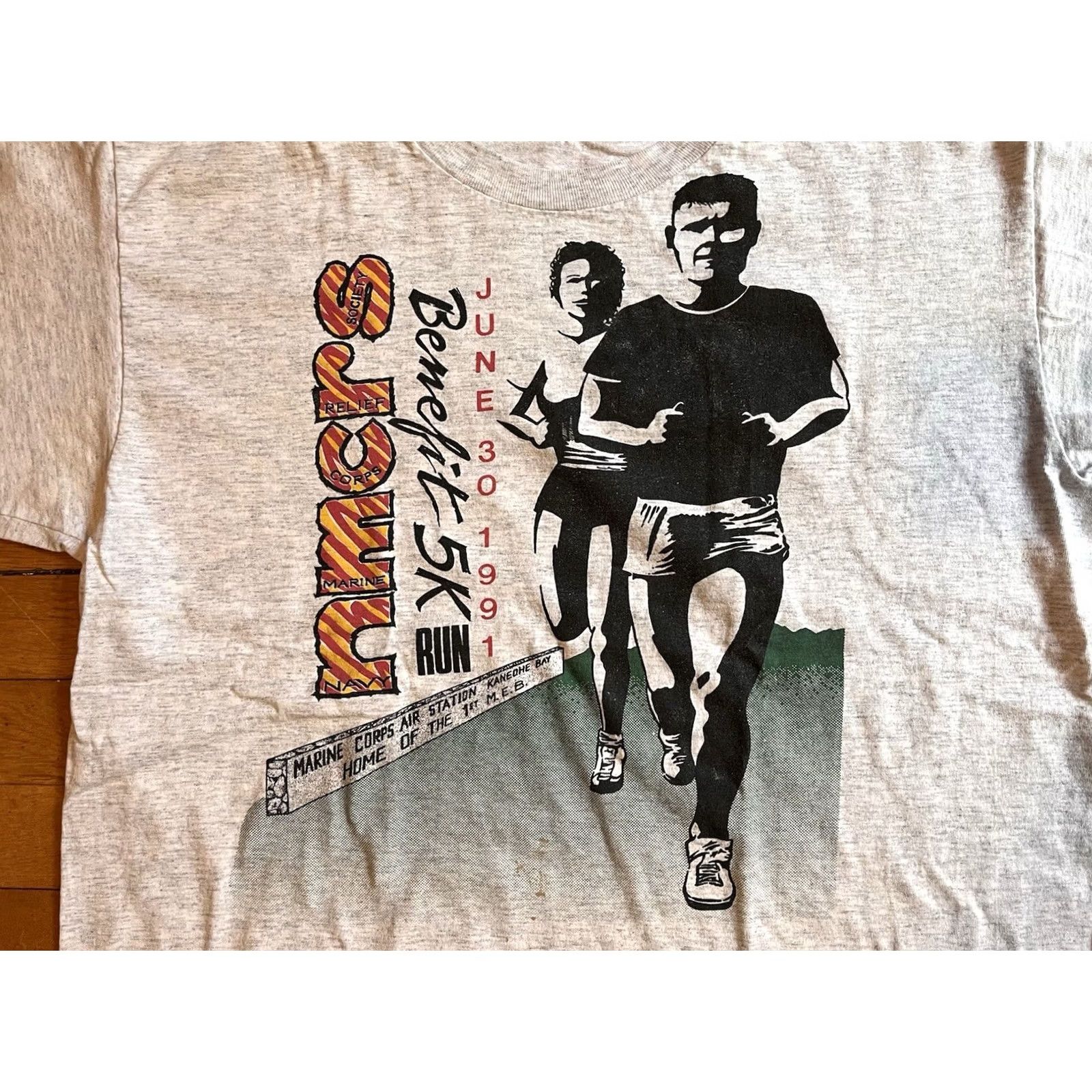 Vintage VINTAGE Navy Marine Corps 5K Run 1991 Shirt Men’s XL Gray Single Stitch 90s Mens T-Shirt Size US XL / EU 56 / 4 - 3 Thumbnail
