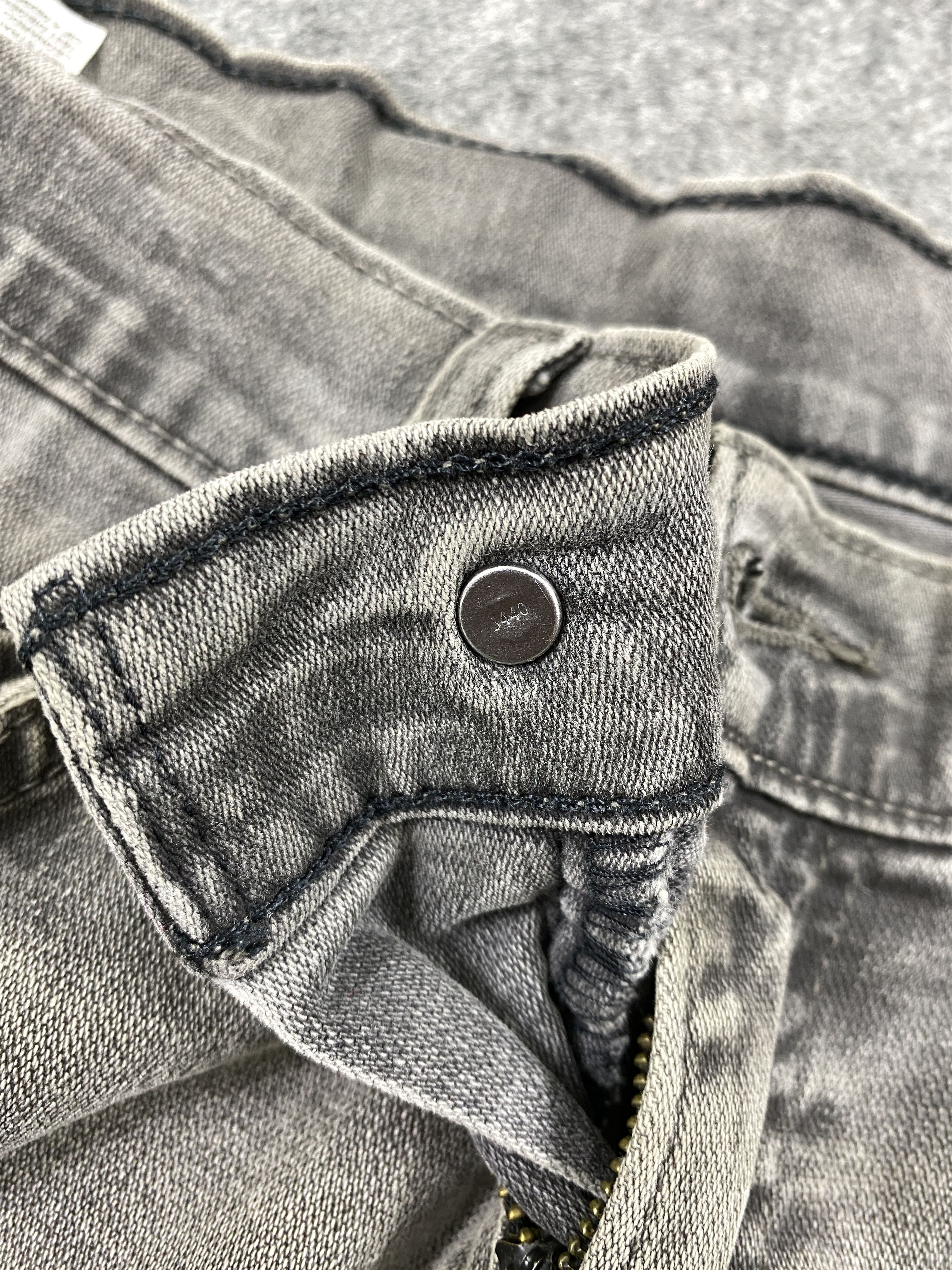 Levi's Distressed Black Levi's Jeans 33x33 Denim -JN1483 Size US 33 - 7 Thumbnail