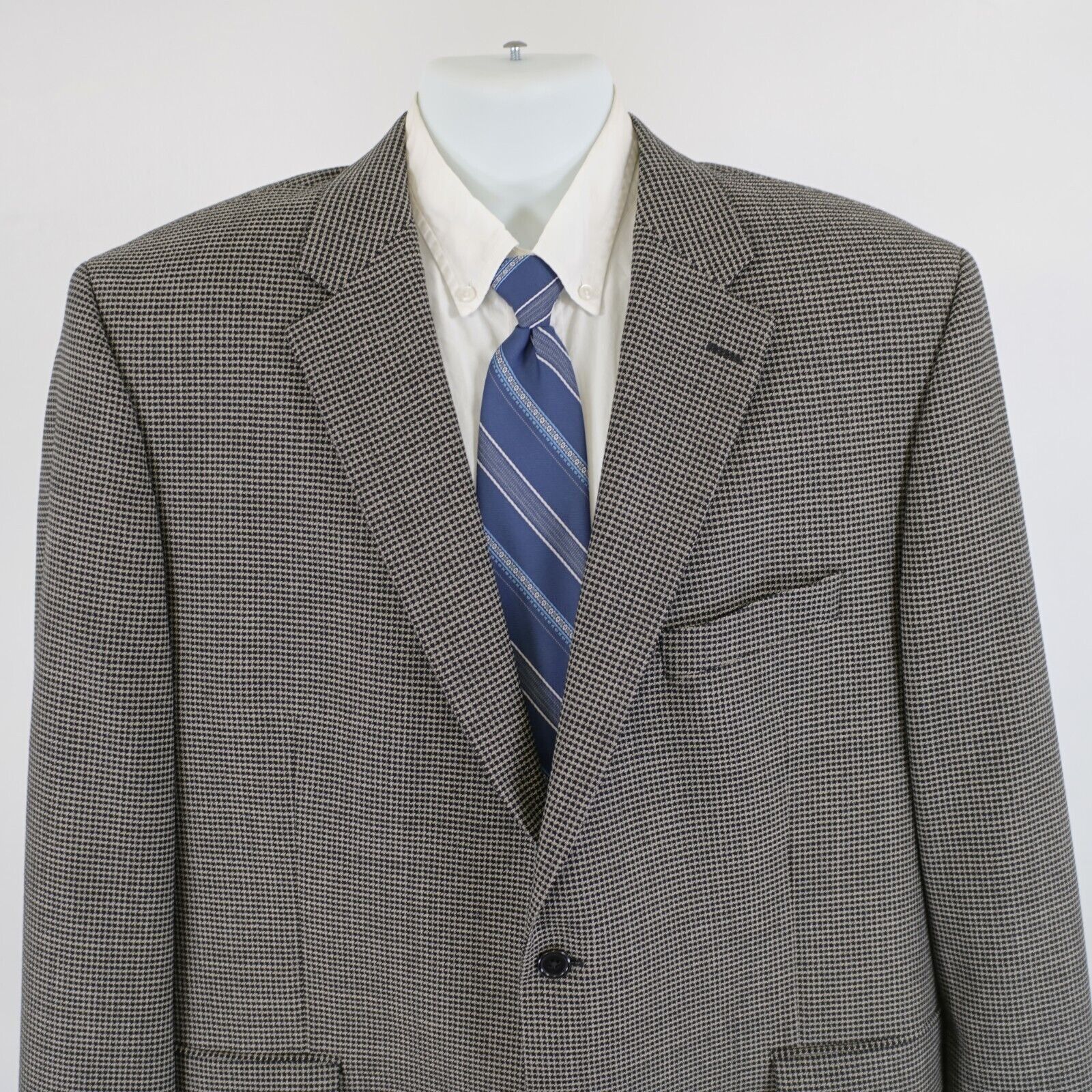 Other Montreal S. Cohen Performance Tweed Textured Wool Black Tan Size 48L - 1 Thumbnail