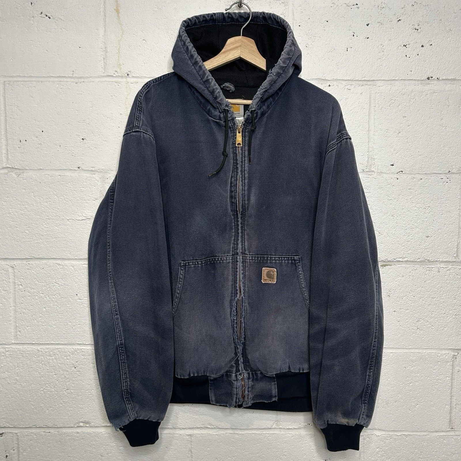 Carhartt Vintage Carhartt Thermal-Lined Active Jacket “Dark Navy” Size US XL / EU 56 / 4 - 1 Thumbnail