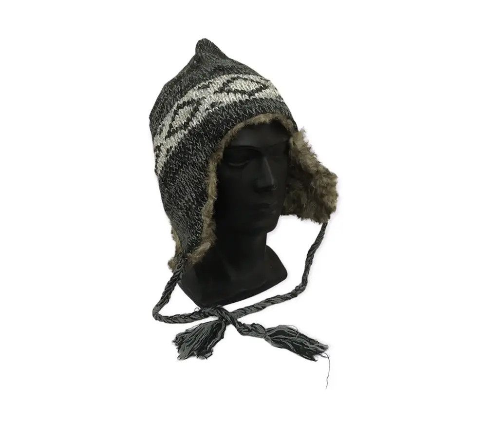 Japanese Brand Japanese Brand Earflap Beanie Hat Size ONE SIZE - 1 Thumbnail