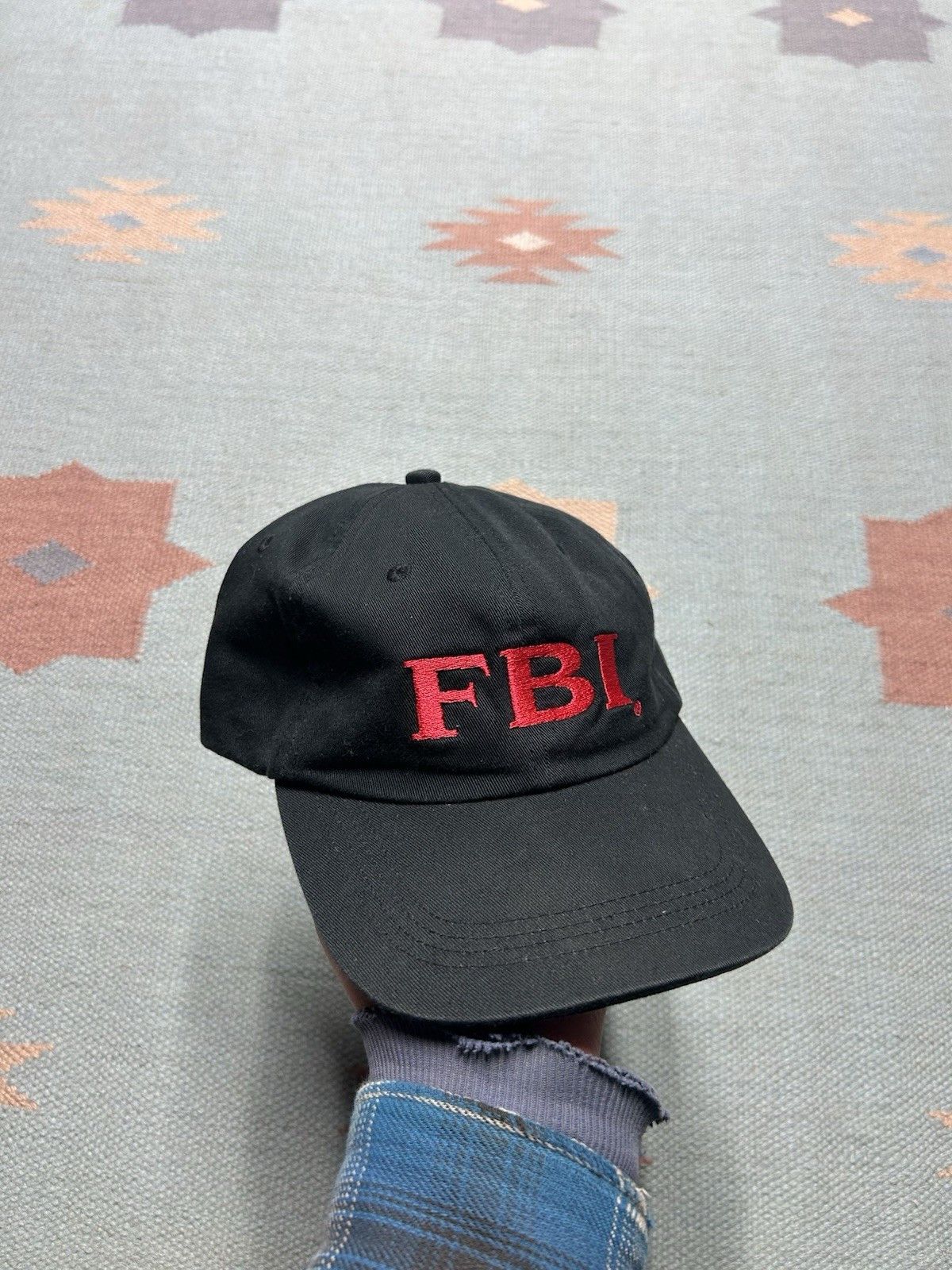 Vintage Vintage strapback hat FBI farm bureau insurance black red Size ONE SIZE - 1 Thumbnail