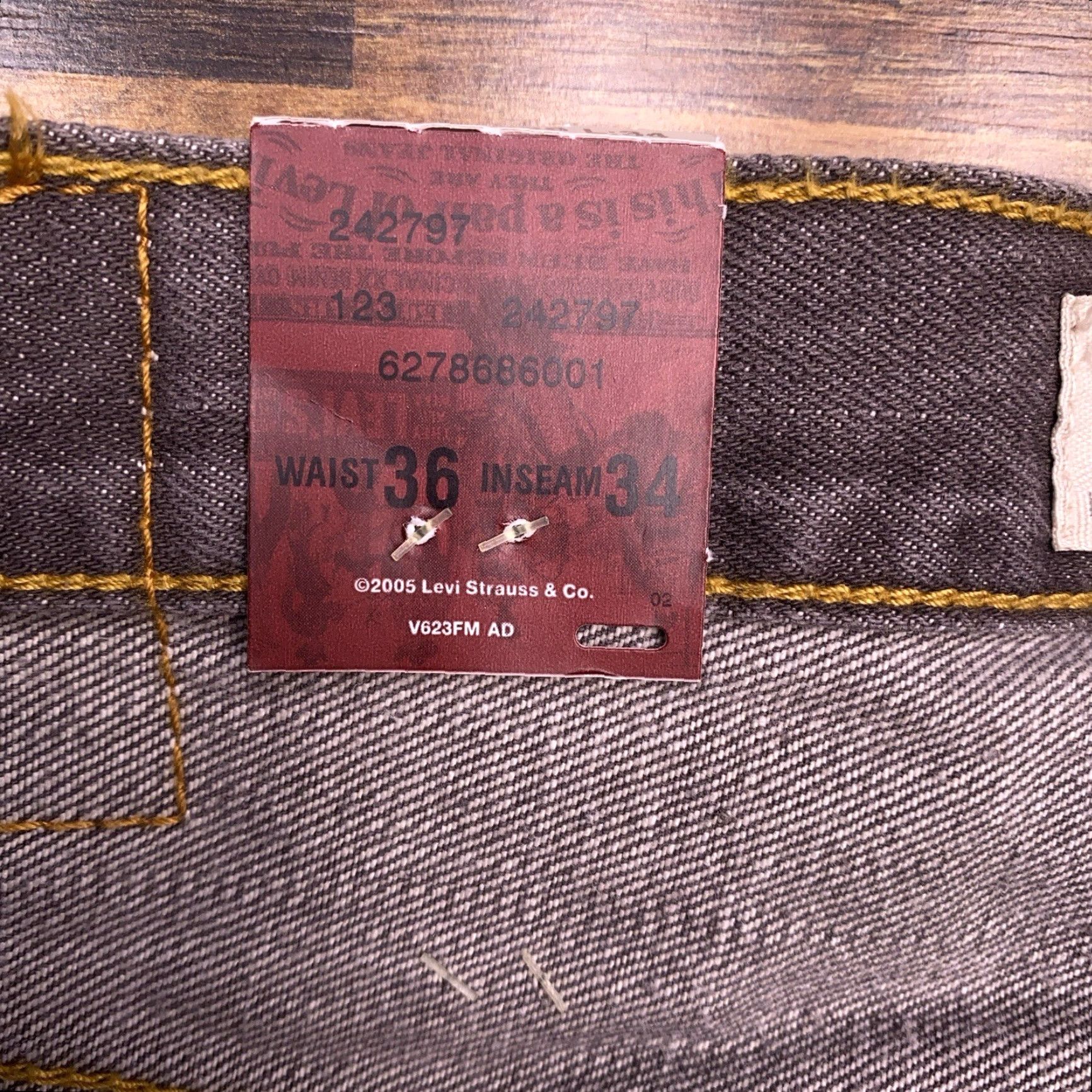 Levi's VINTAGE Levi's 505 Jeans Mens 36x34 Gray Regular Fit Straight Leg Y2K New Size US 36 / EU 52 - 7 Thumbnail
