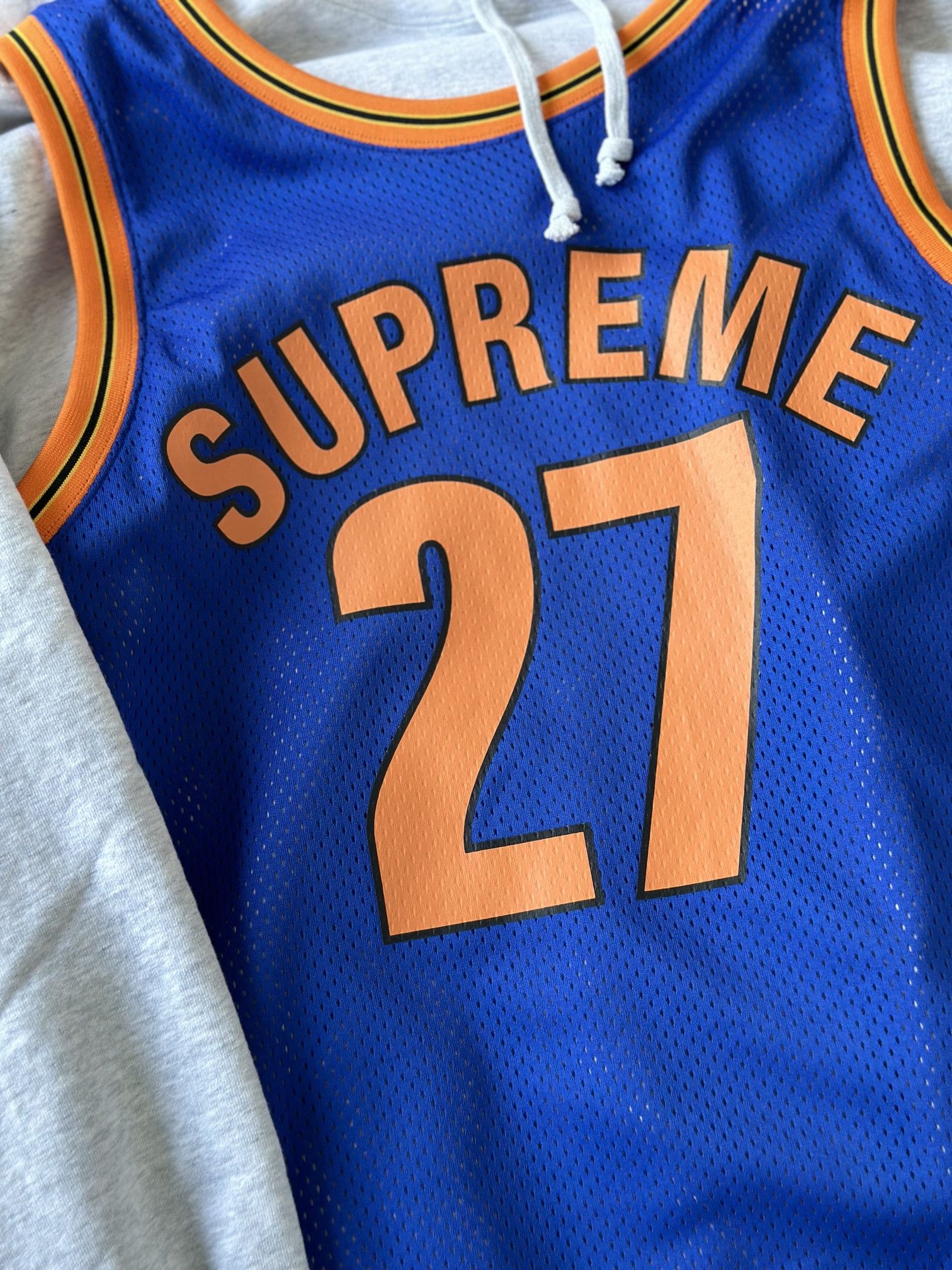 Supreme Supreme Basketball Jersey Hoodie Size US L / EU 52-54 / 3 - 3 Thumbnail