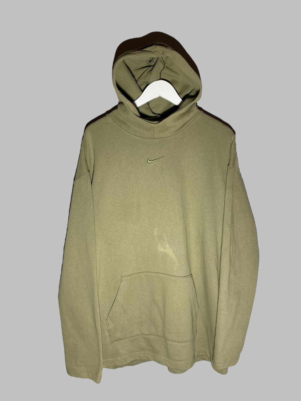 Vintage 🔥 00s NIKE SWOOSH DRIP OLIVE GREEN HOODIE STAPLE VINTAGE Size US M / EU 48-50 / 2 - 1 Thumbnail
