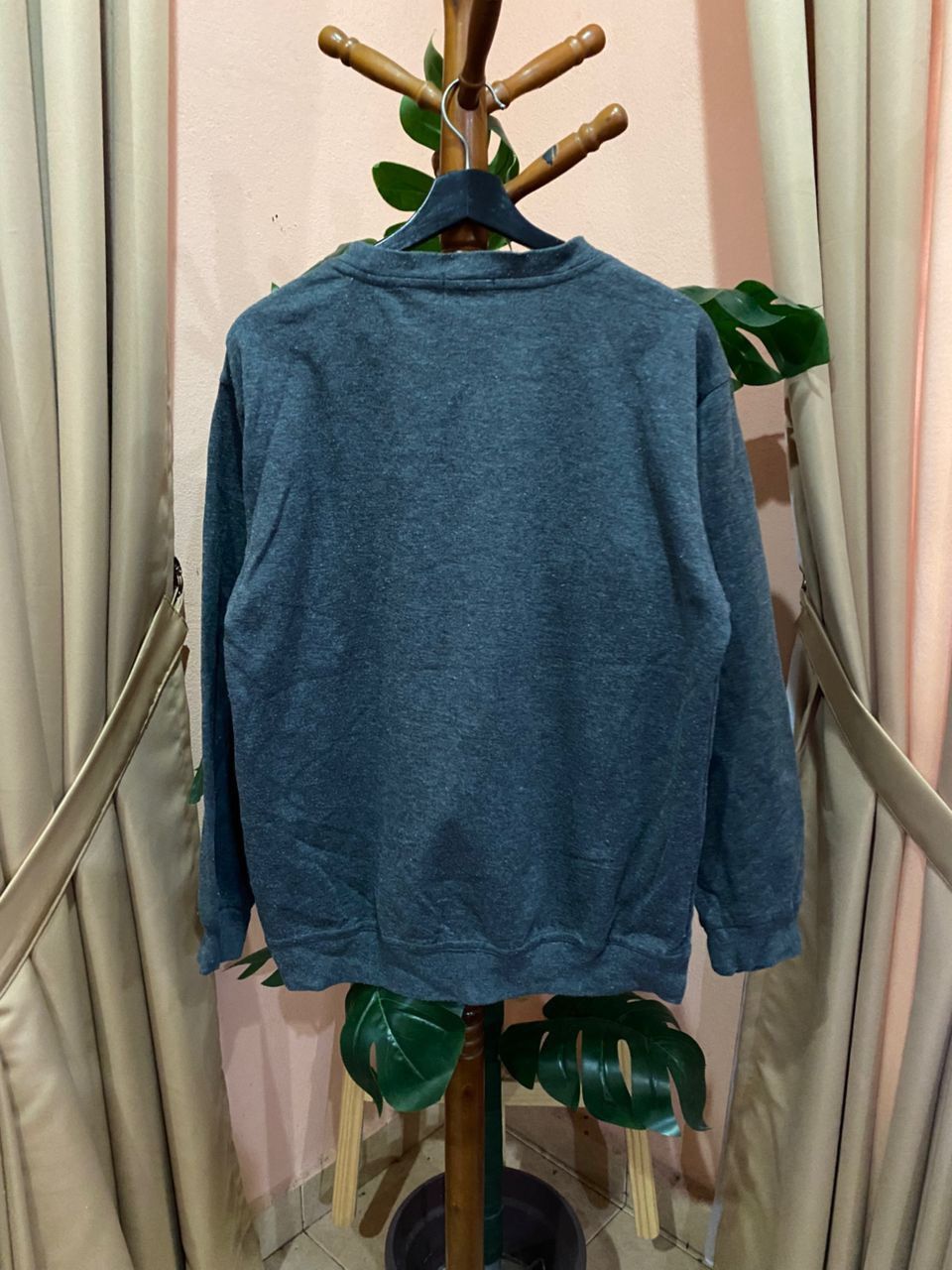 Vintage VINTAGE VALENTINO CHRISTY SWEATSHIRT Size US L / EU 52-54 / 3 - 8 Thumbnail