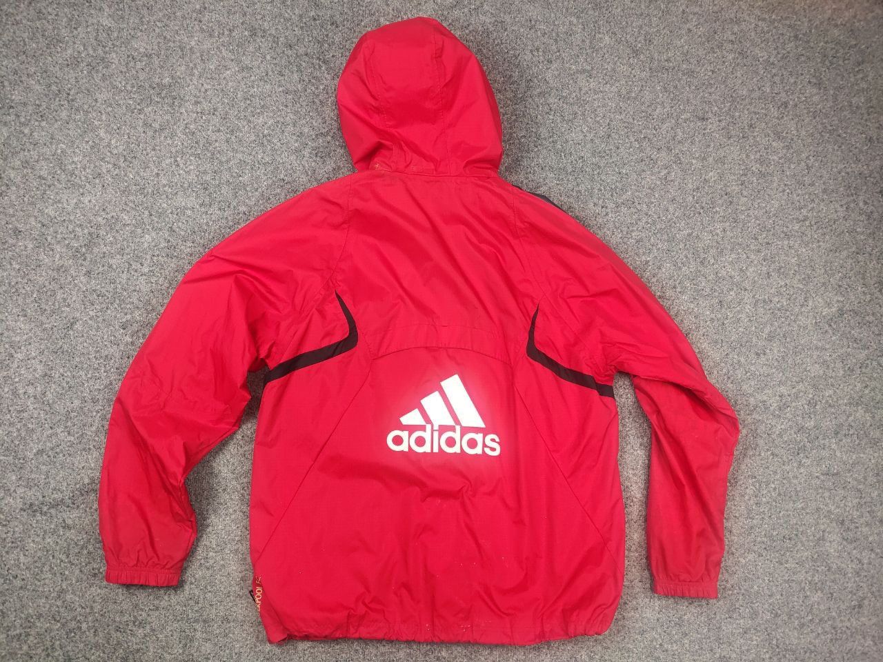 Adidas Vintage Adidas Liverpool 2009-10 Football Soccer Red Jacket Size US L / EU 52-54 / 3 - 8 Thumbnail