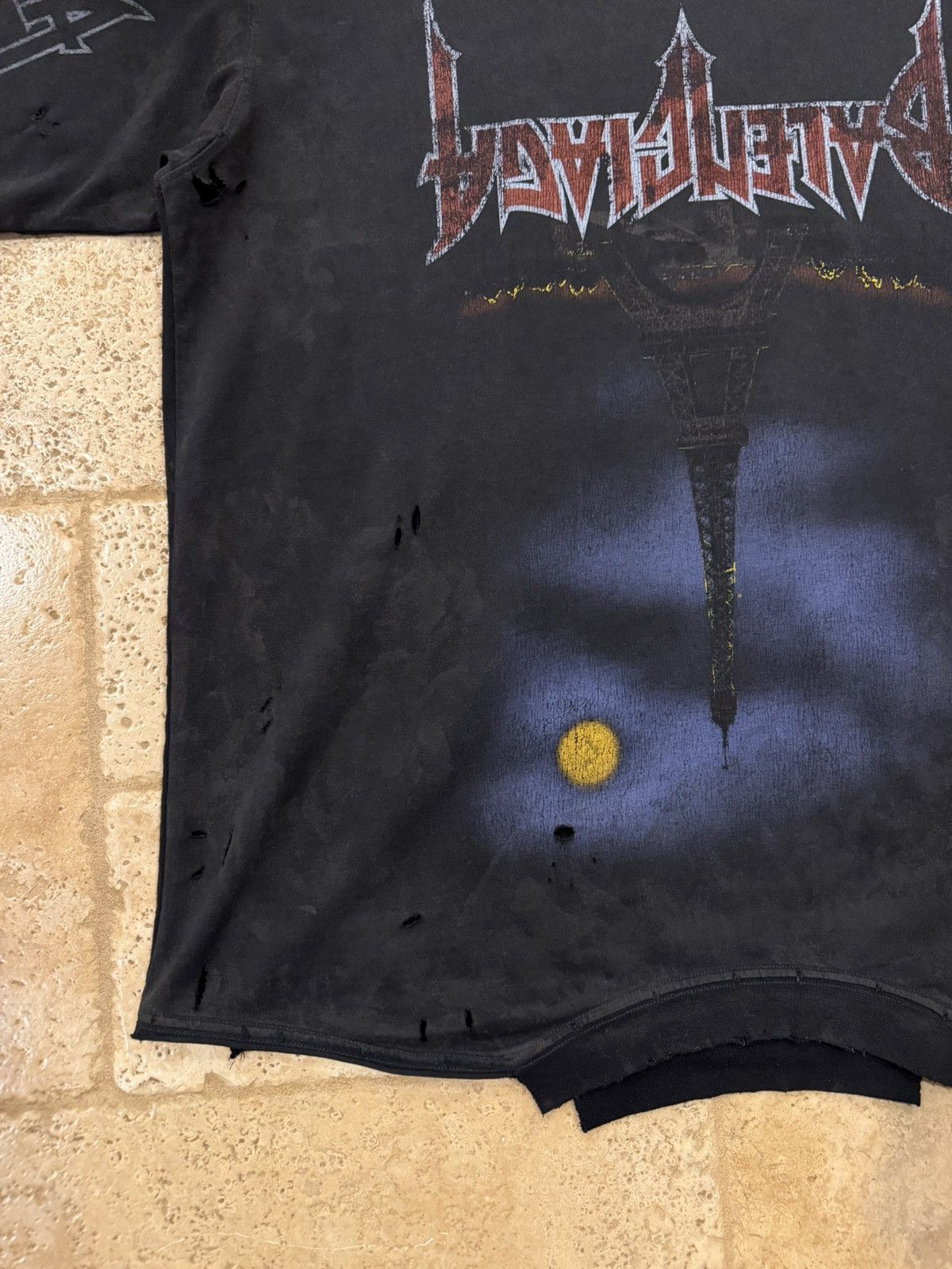 Balenciaga Balenciaga Upside Down Paris Moon Distressed Black T-Shirt Size US XL / EU 56 / 4 - 4 Thumbnail