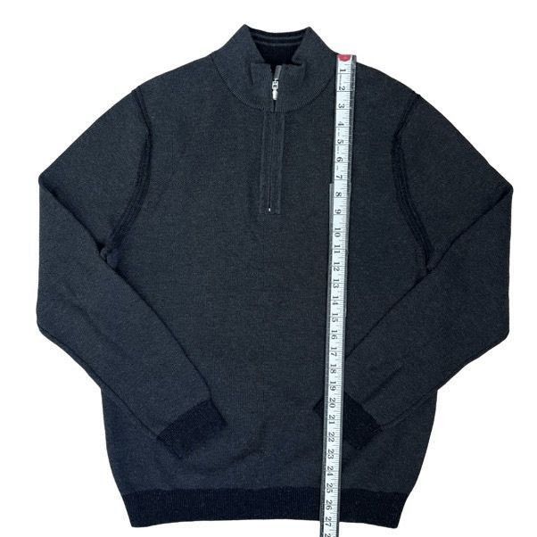 Tommy Bahama Tommy Bahama Reversible 1/4 zip Sweater Size Medium Size US M / EU 48-50 / 2 - 5 Thumbnail