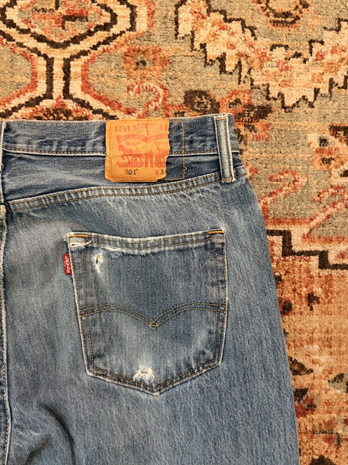 Levi's Levi's 501 Button Fly Jeans Distressed Thrashed Light Wash Size US 31 - 7 Thumbnail