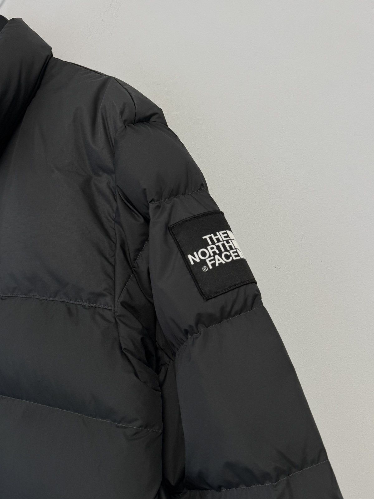 The North Face The North Face 700 Down Jacket Black/Gray Puffer Size US L / EU 52-54 / 3 - 5 Thumbnail