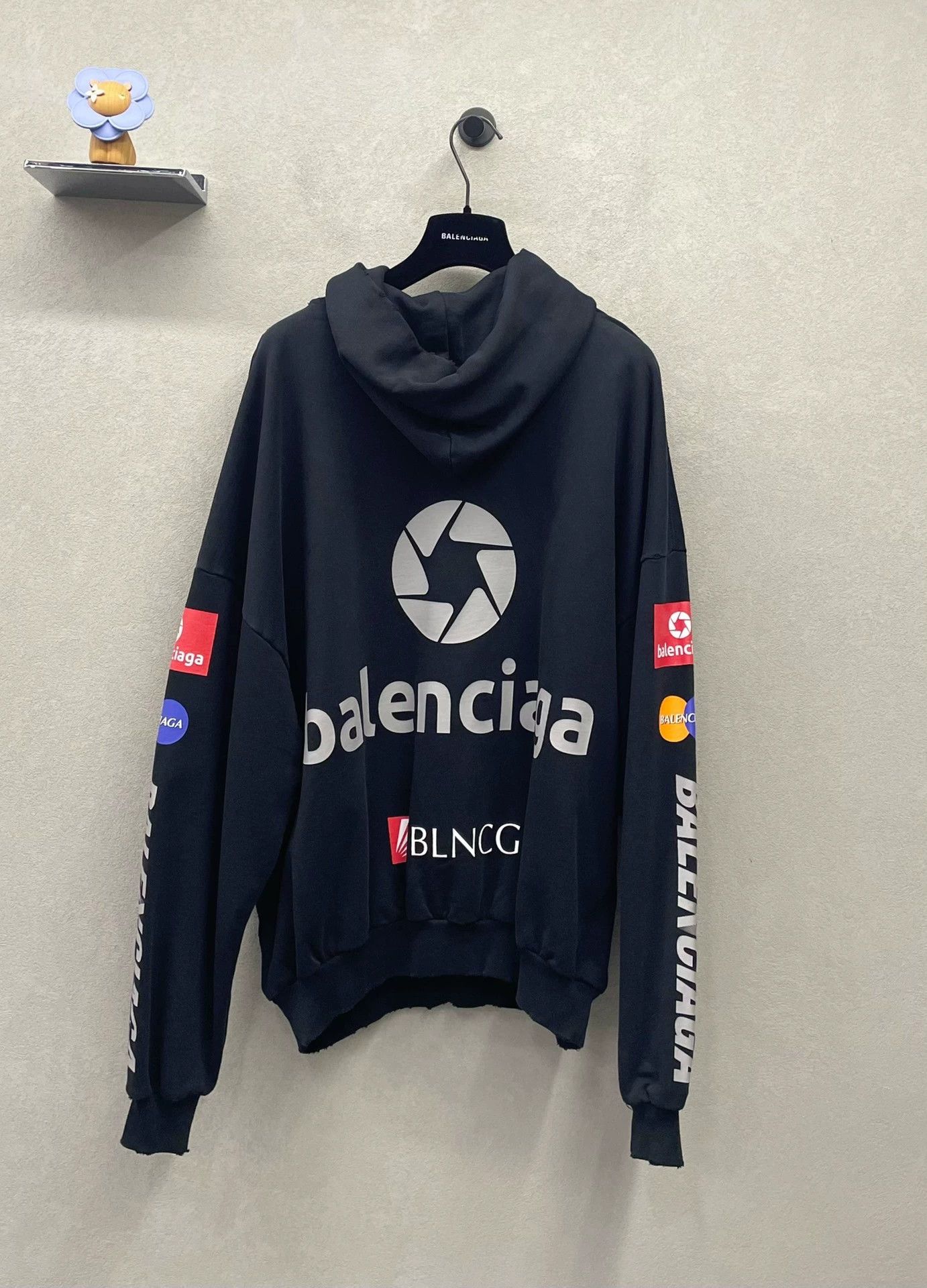 Balenciaga Balenciaga Racing Hoodie in Black Color Size US L / EU 52-54 / 3 - 2 Thumbnail