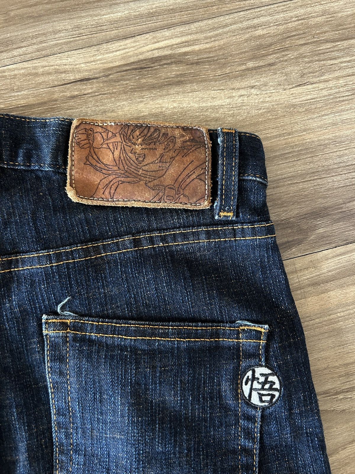 Other Goku Super Saiyan Selvedge Size US 30 / EU 46 - 2 Thumbnail