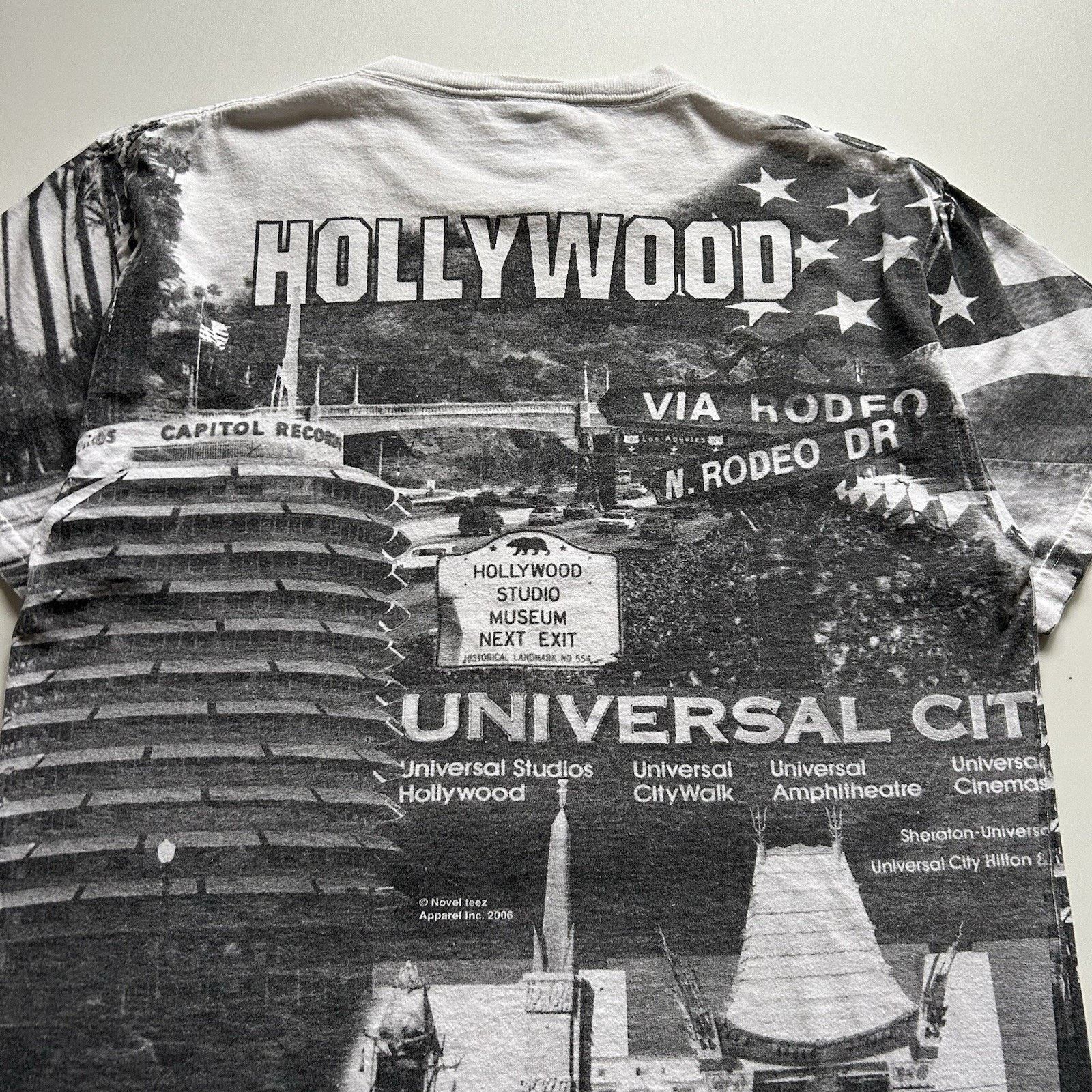 Delta × Vintage Vintage Universal Studios Hollywood Shirt Large Graphic AOP Size US L / EU 52-54 / 3 - 4 Thumbnail