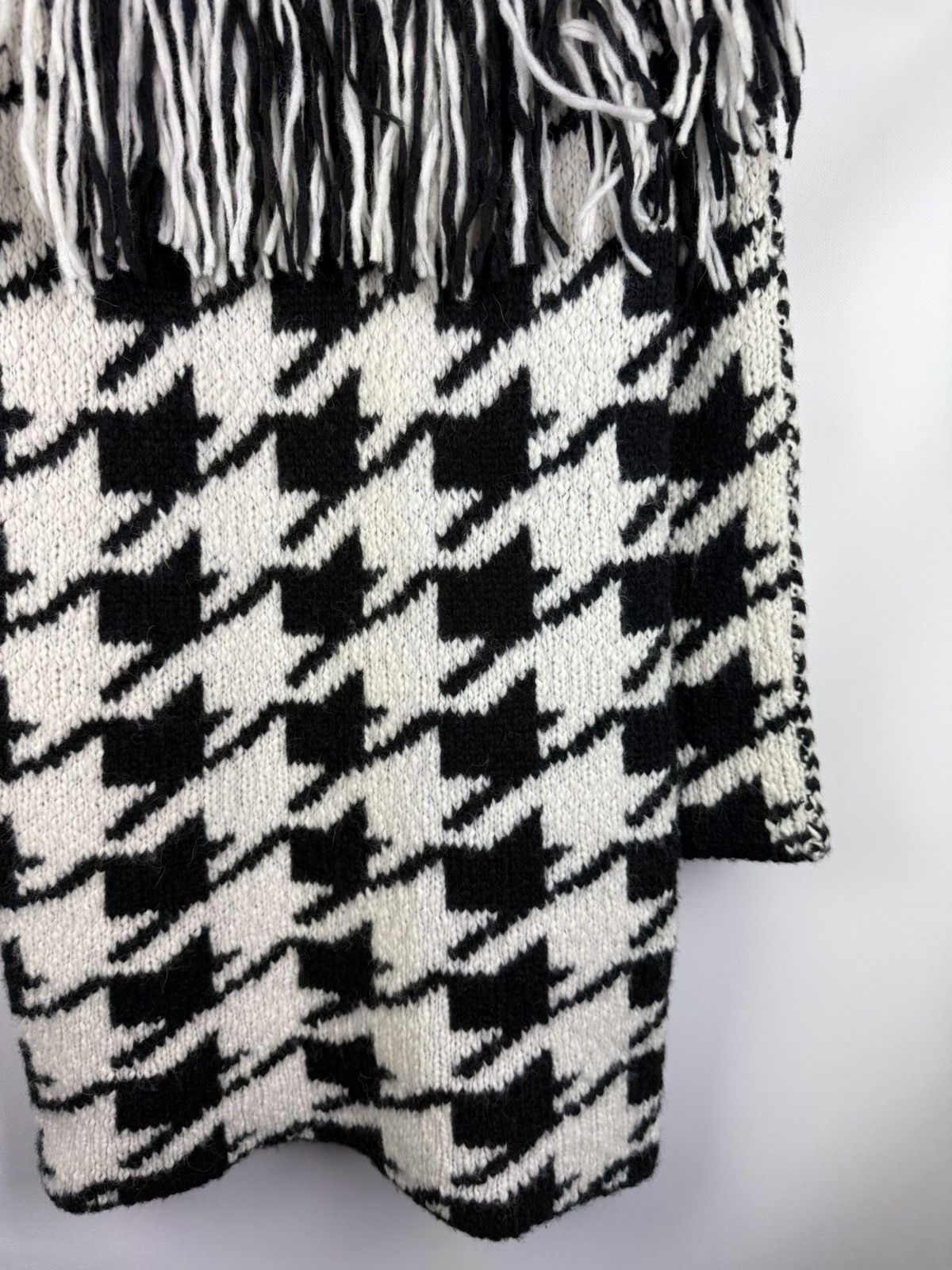 Philosophy di Lorenzo Serafini Philosophy Di Lorenzo Serafini Heavy Knitted Sweater Dress Size M / US 6-8 / IT 42-44 - 6 Thumbnail