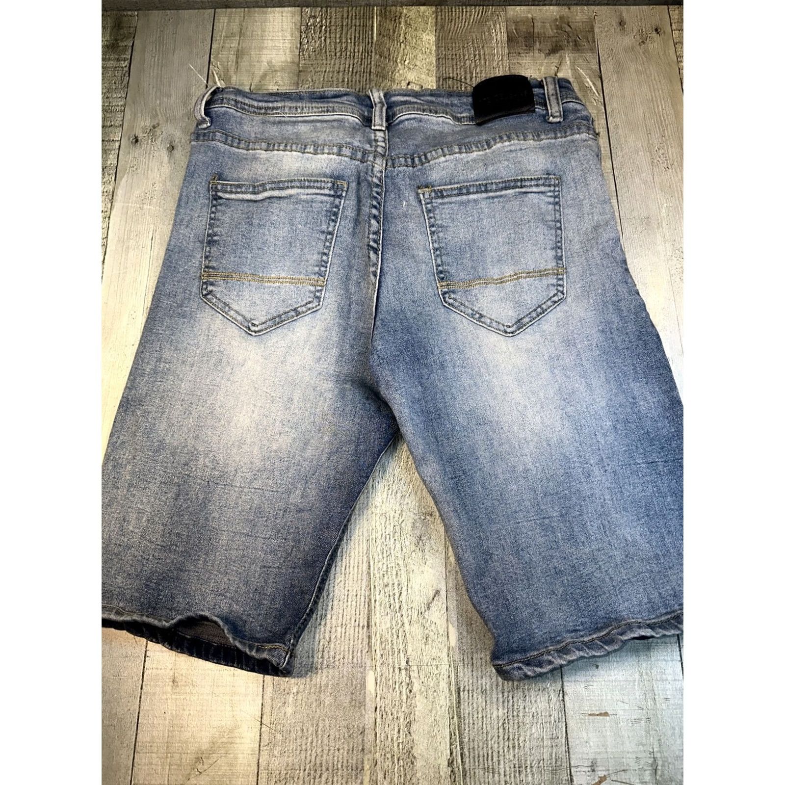 Vintage Steve's Jeans Shorts Mens 30 Blue Denim Medium Wash Shorts Classic 5-Pocket Button Closure Zipper Inseam 8" Flat Front Casual Travel Size US 30 / EU 46 - 4 Thumbnail