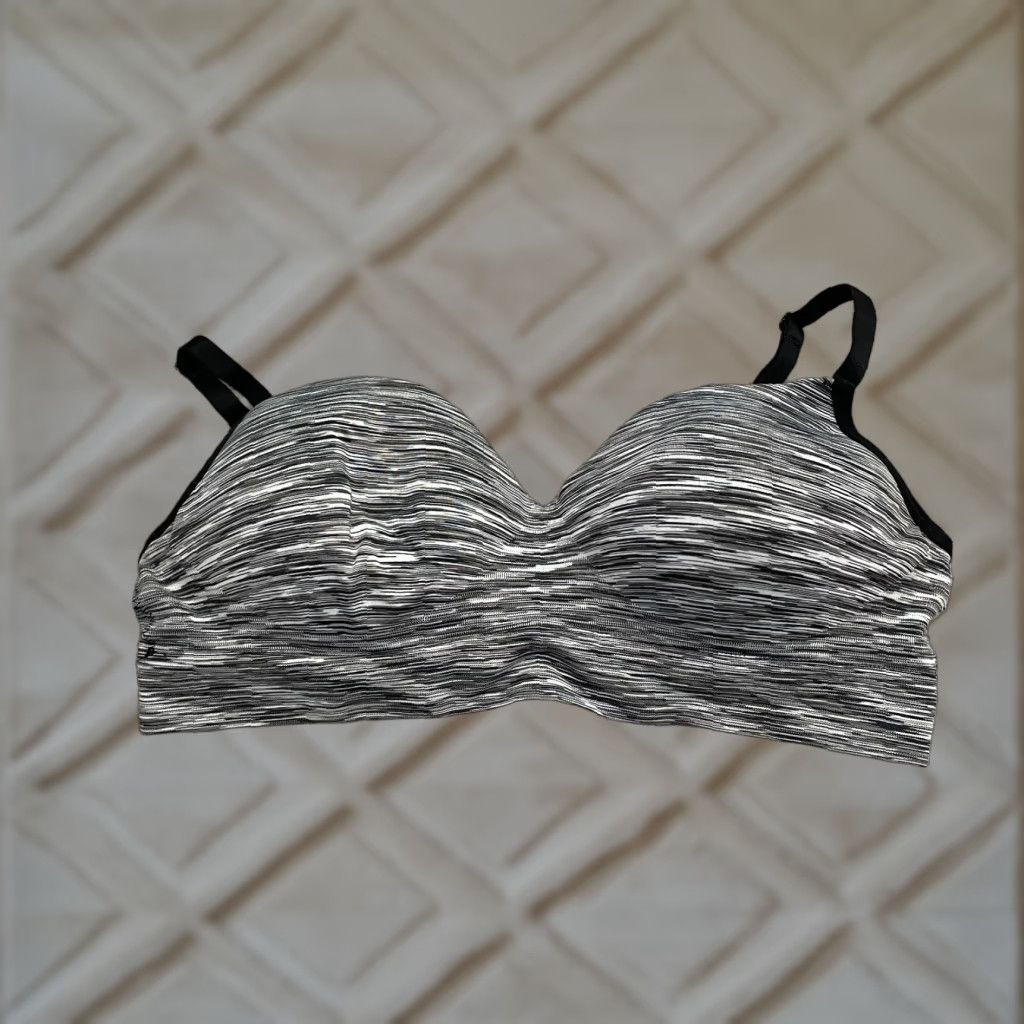 Vintage No Boundaries Bralette Womens XL Adjustable Wireless Padded Bra Gray Pinstripe Classic in Grey